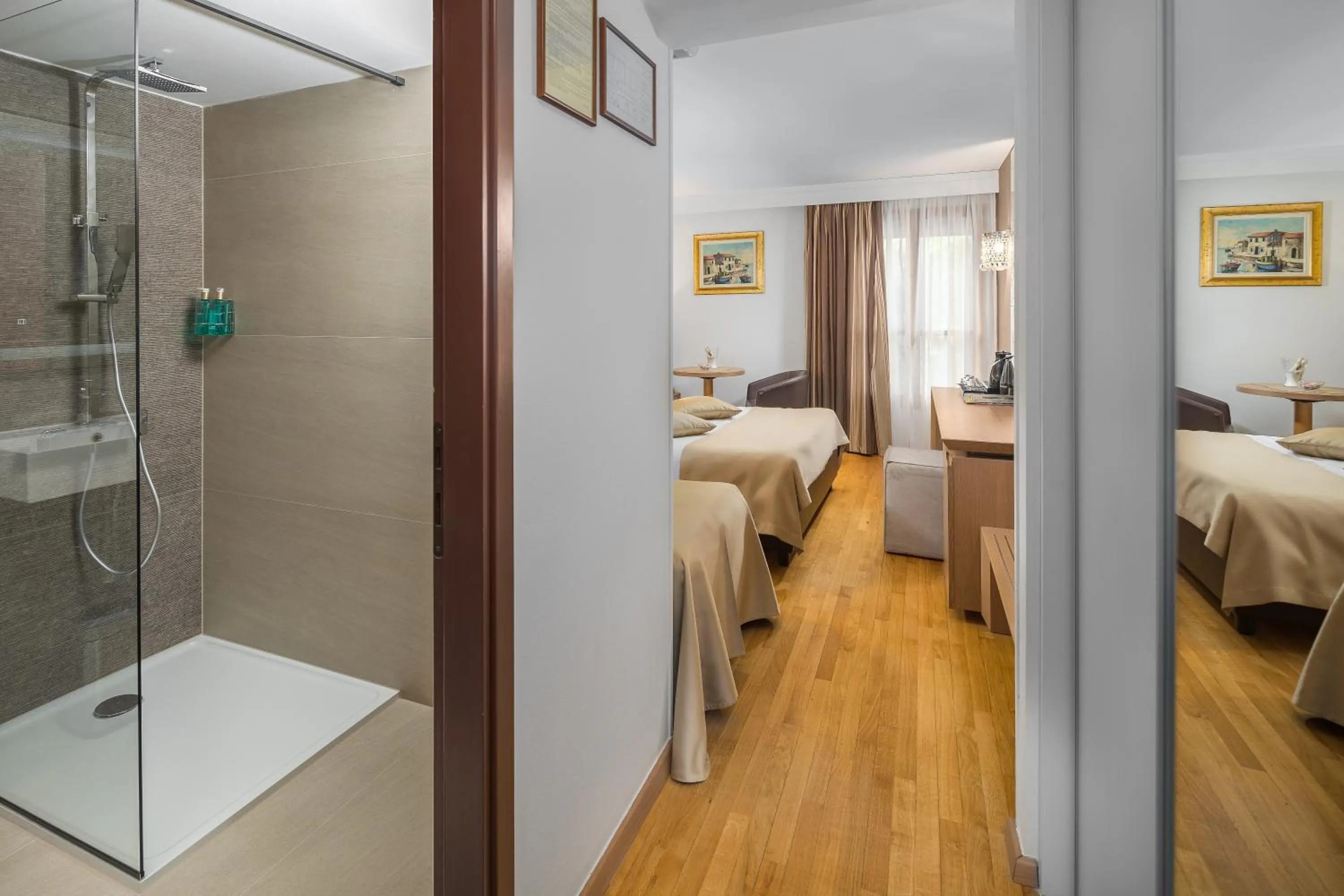 Photo of the whole room, Bed in Hotel Cittar