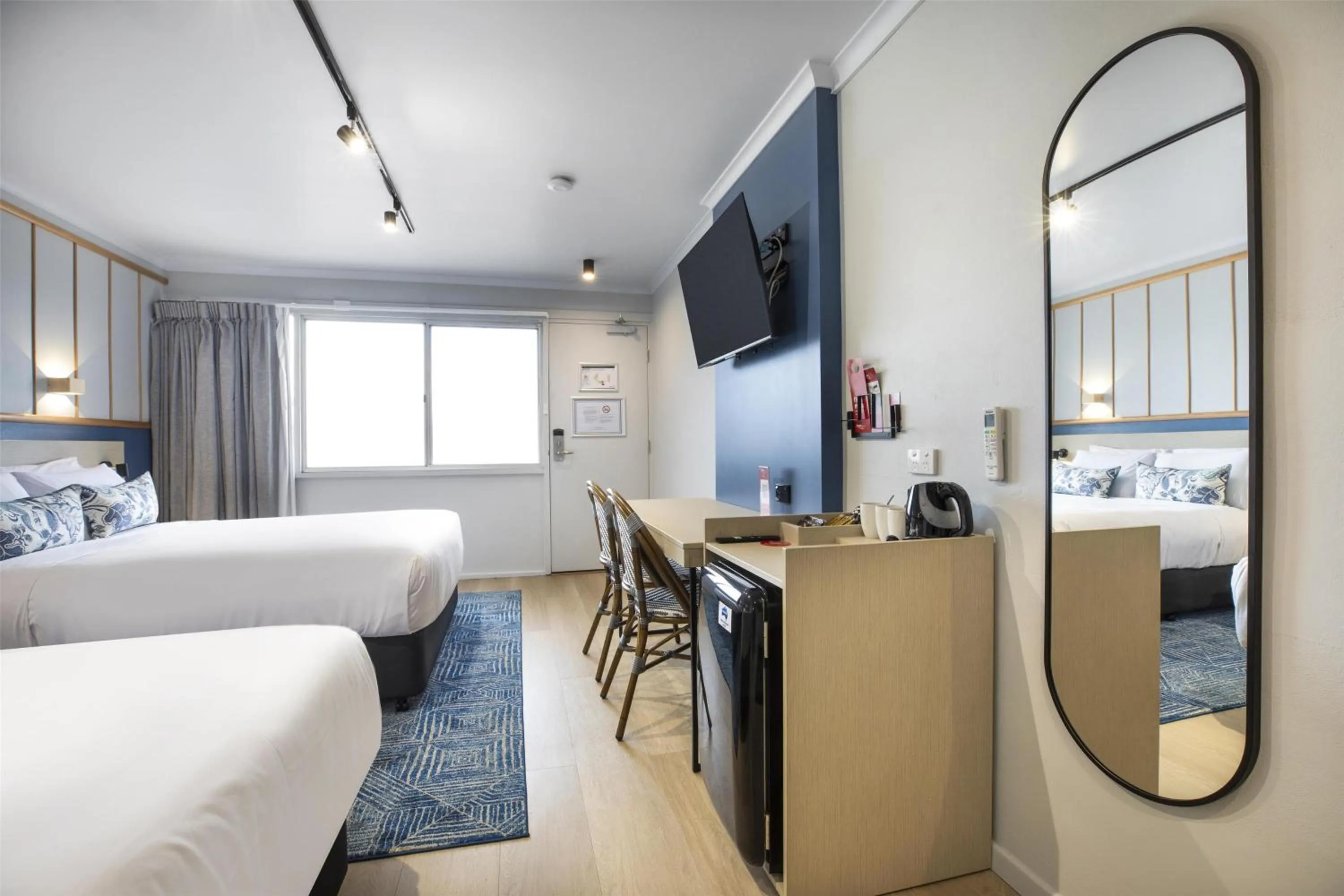 Other, Bed in Nightcap at Queens Beach Hotel