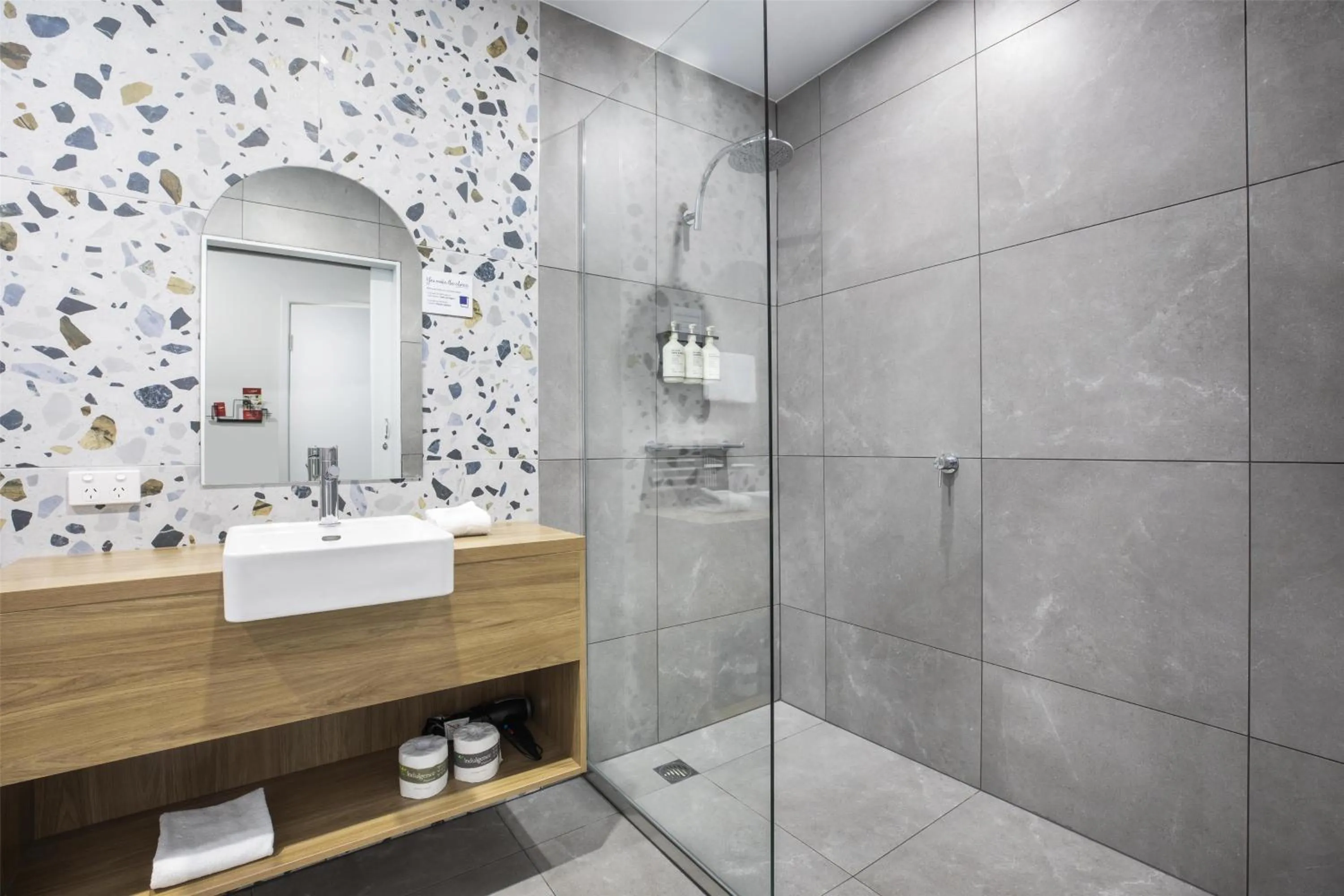 Bathroom in Nightcap at Queens Beach Hotel