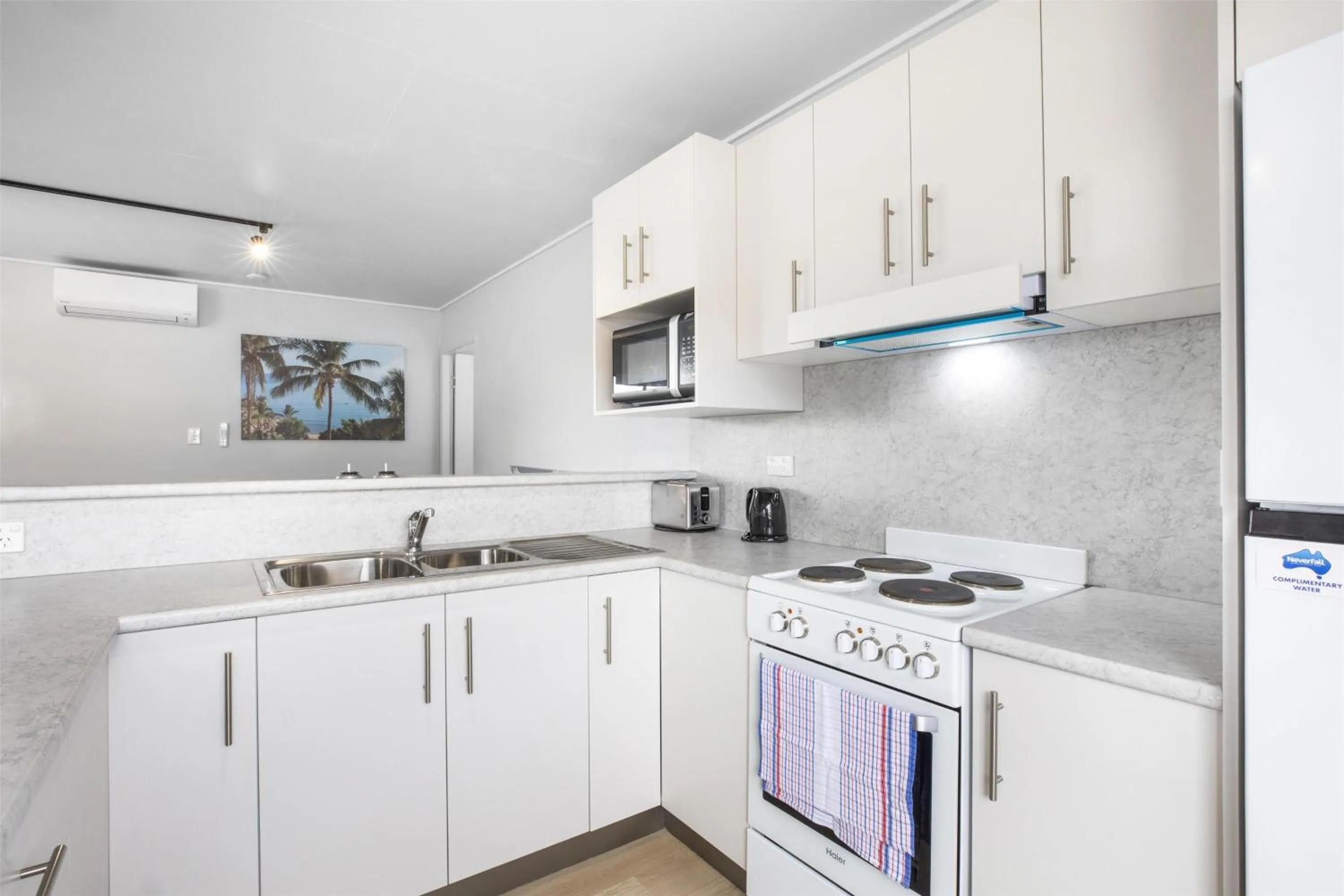 Coffee/tea facilities in Nightcap at Queens Beach Hotel