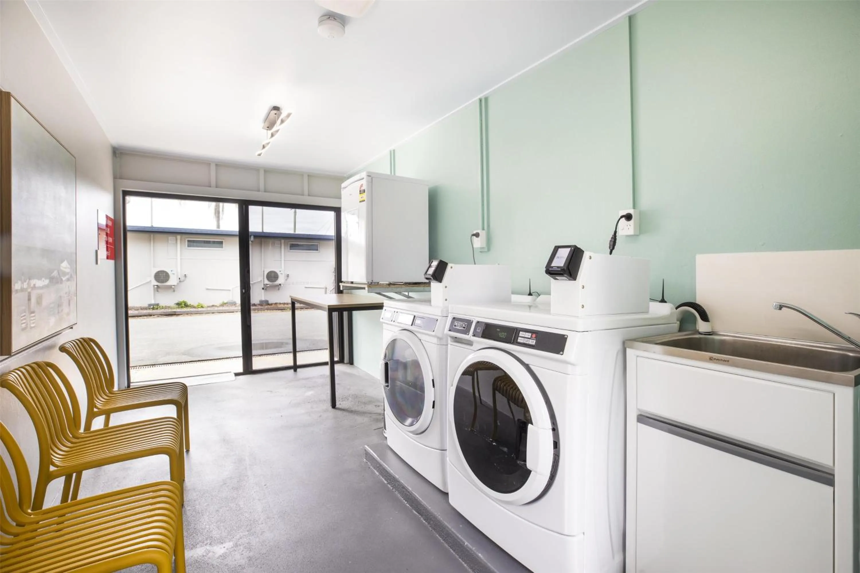 laundry in Nightcap at Queens Beach Hotel