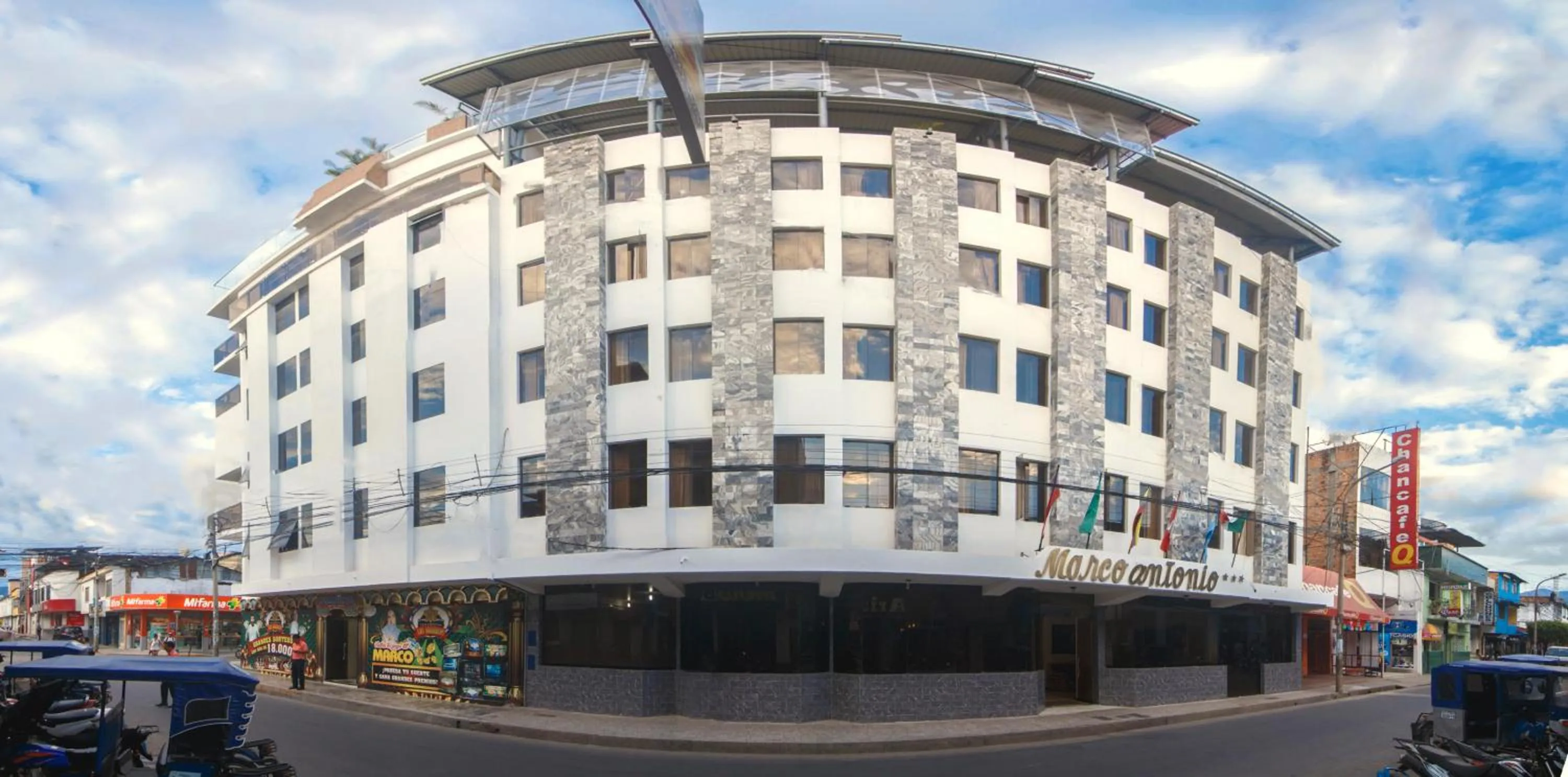 Facade/entrance in Hotel Marcoantonio - Moyobamba