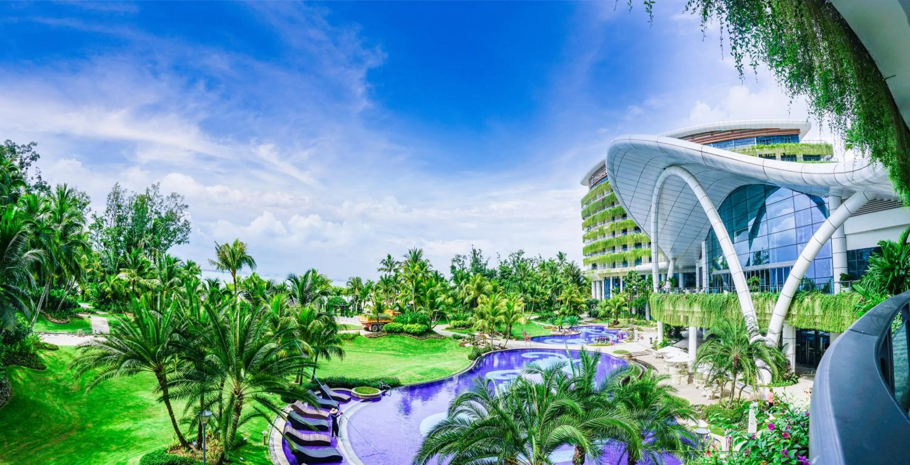 Property building in Forest City Marina Hotel