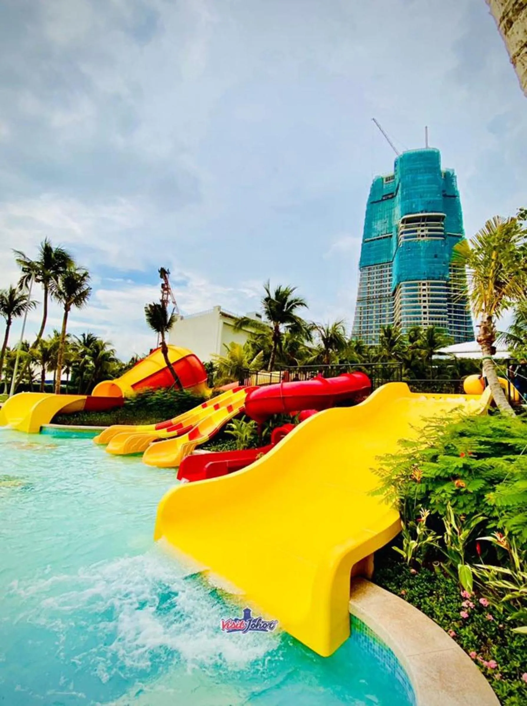 Activities in Forest City Marina Hotel