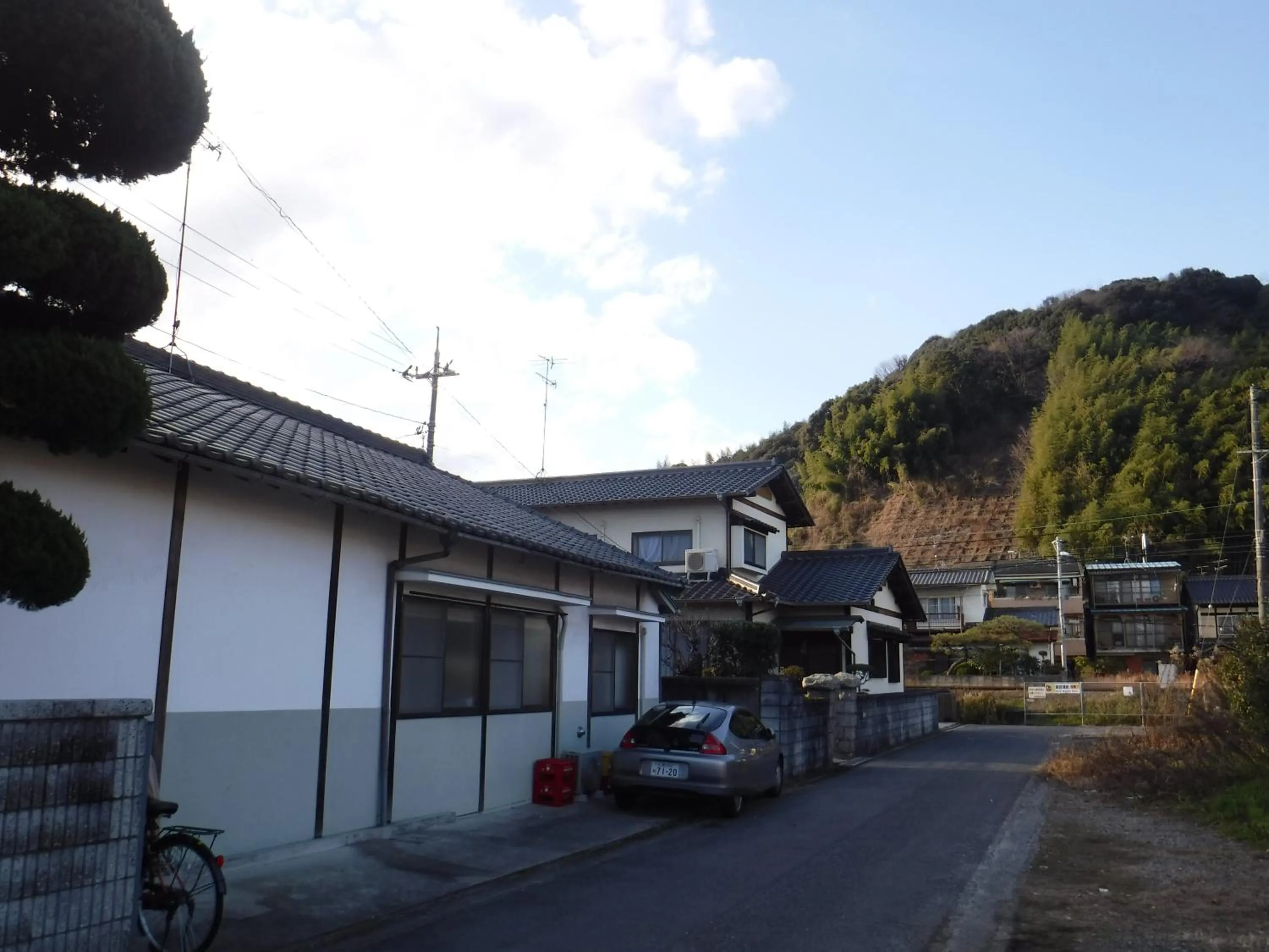 Property building in Wholeearth Ryokan Hiroshima