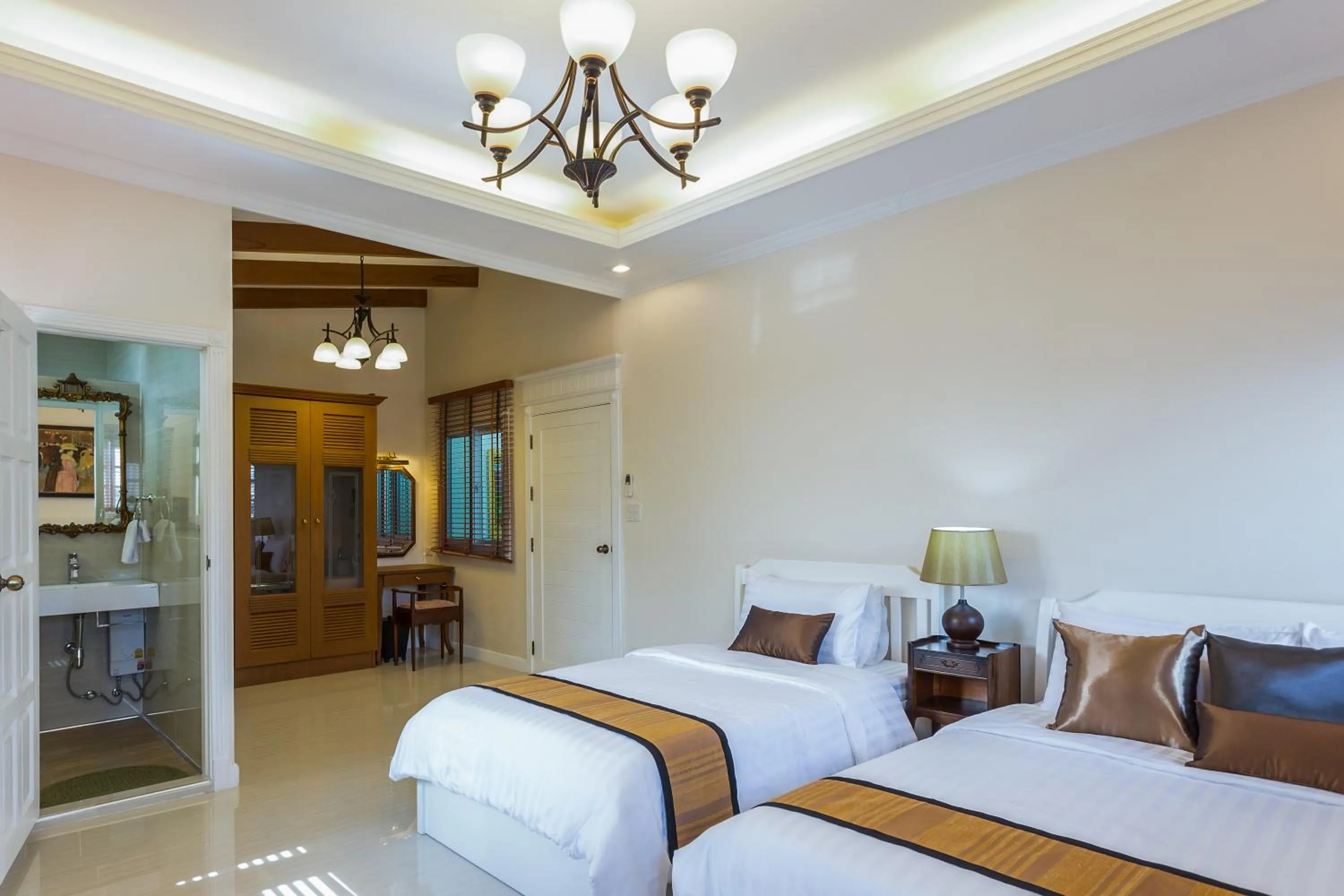 Bedroom, Bed in The Lek Aree