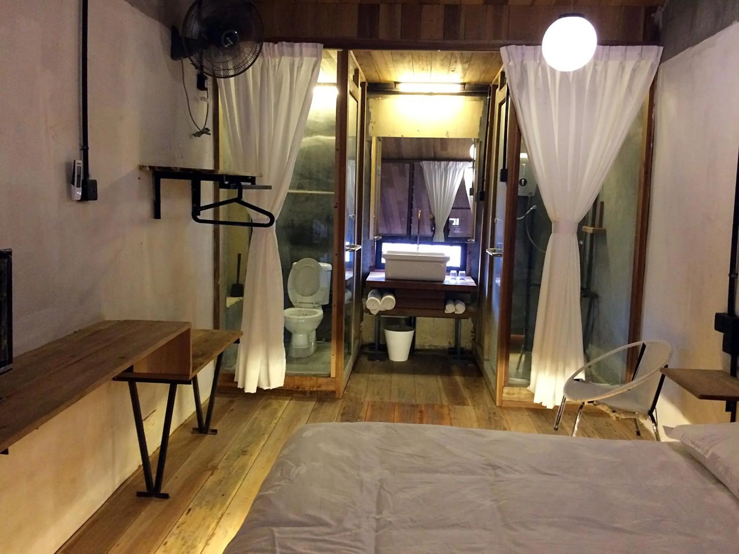 Bathroom, Bed in Rimba Hang Kasturi Villa