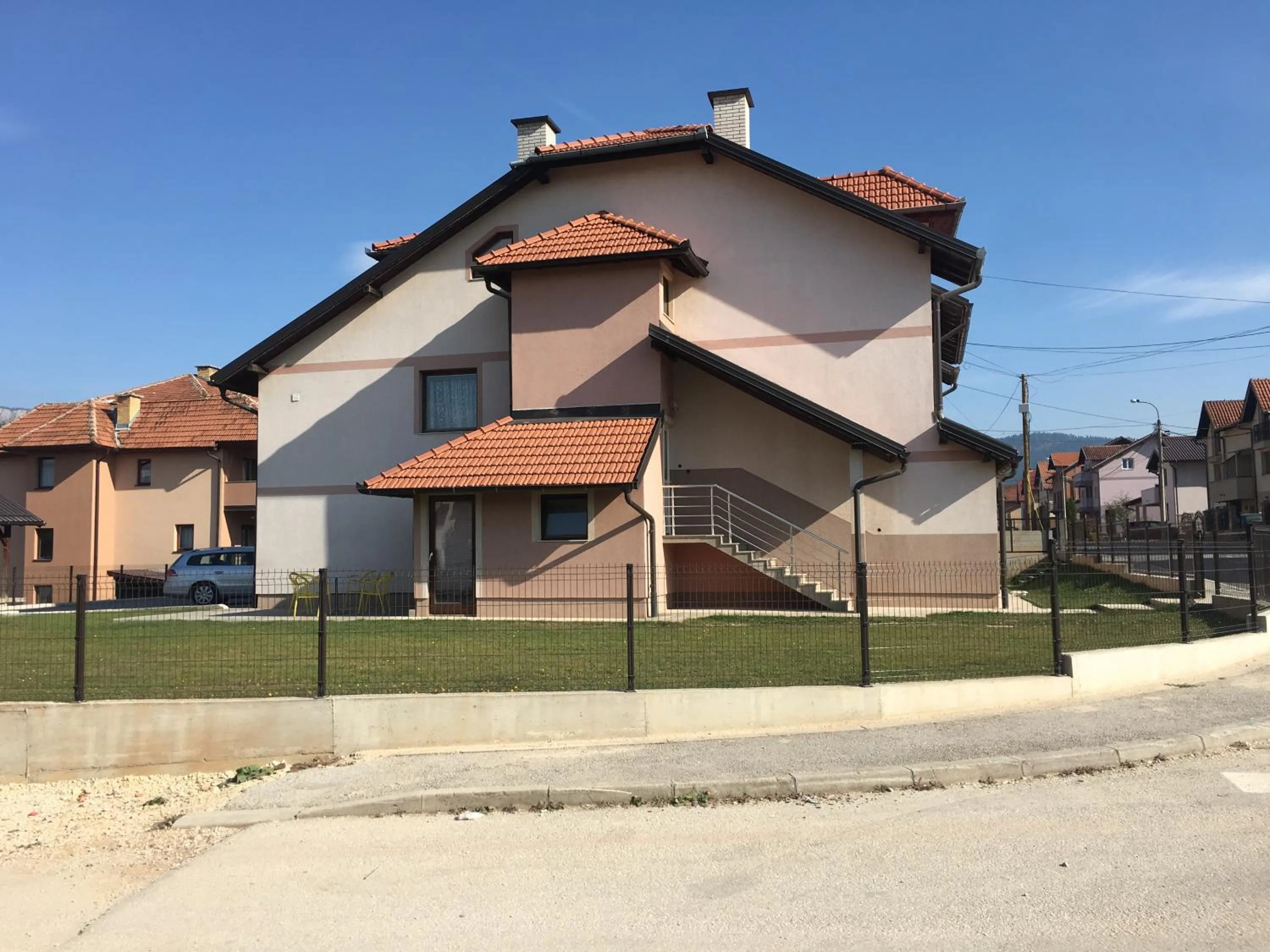 Property building in Apartmani Kokotović