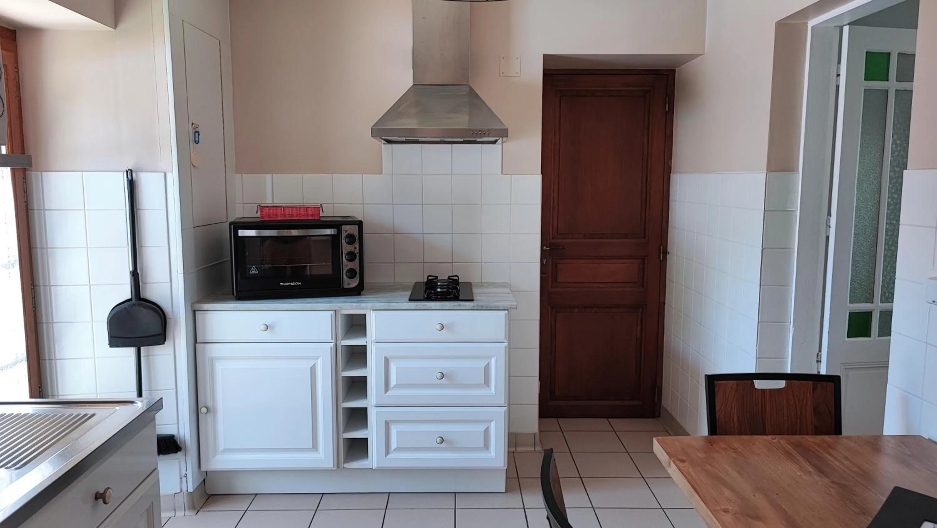Kitchen or kitchenette in Au Clos Des Templiers