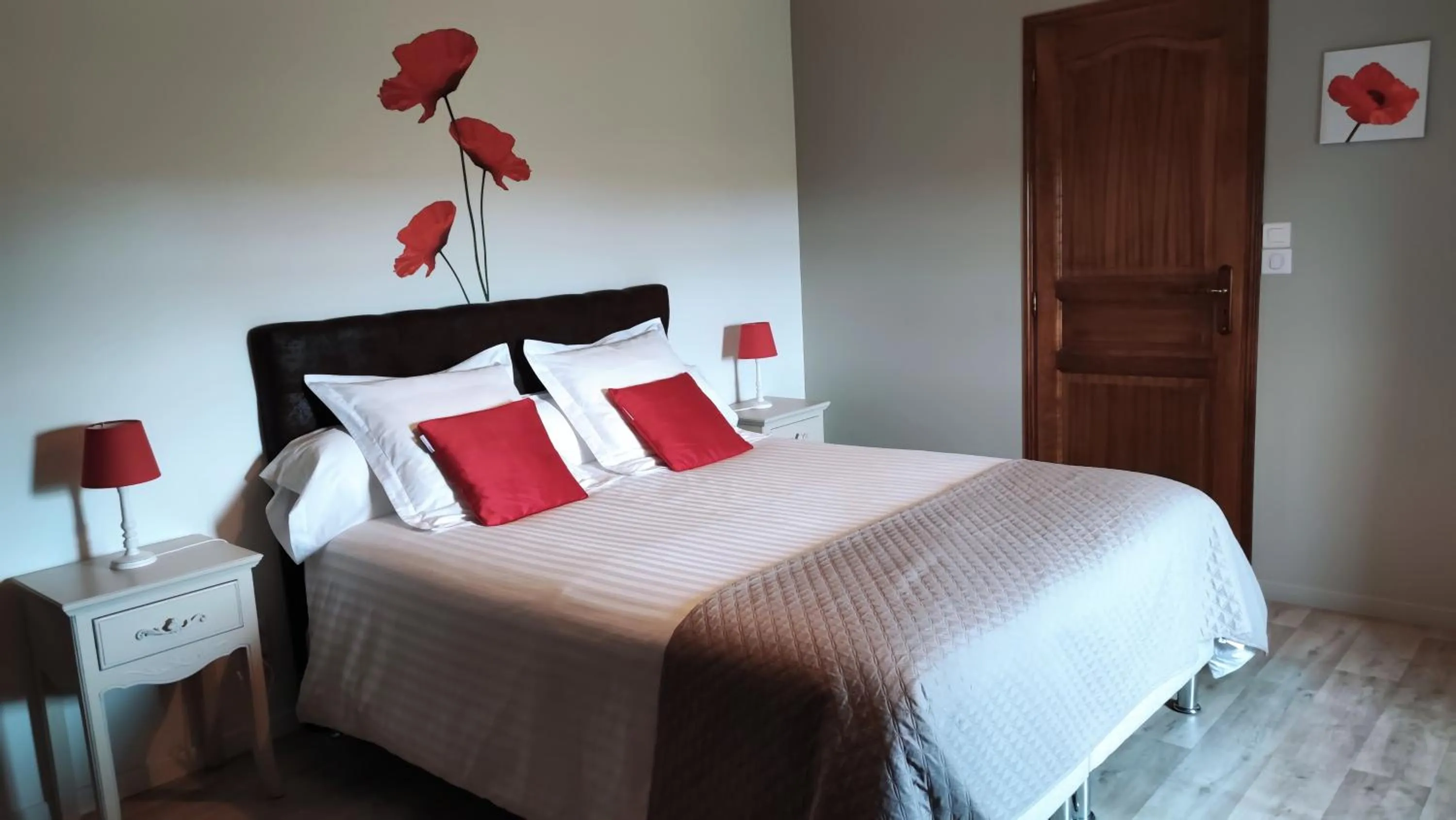 Bed in Au Clos Des Templiers