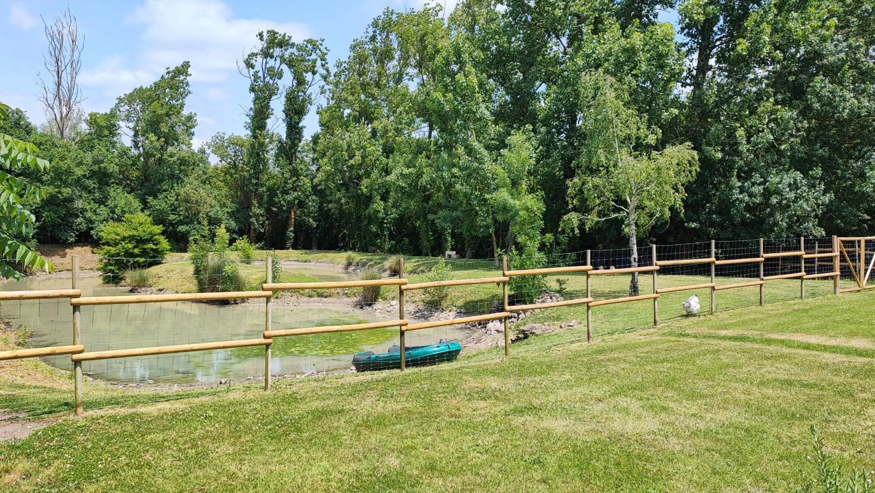 Garden in Au Clos Des Templiers