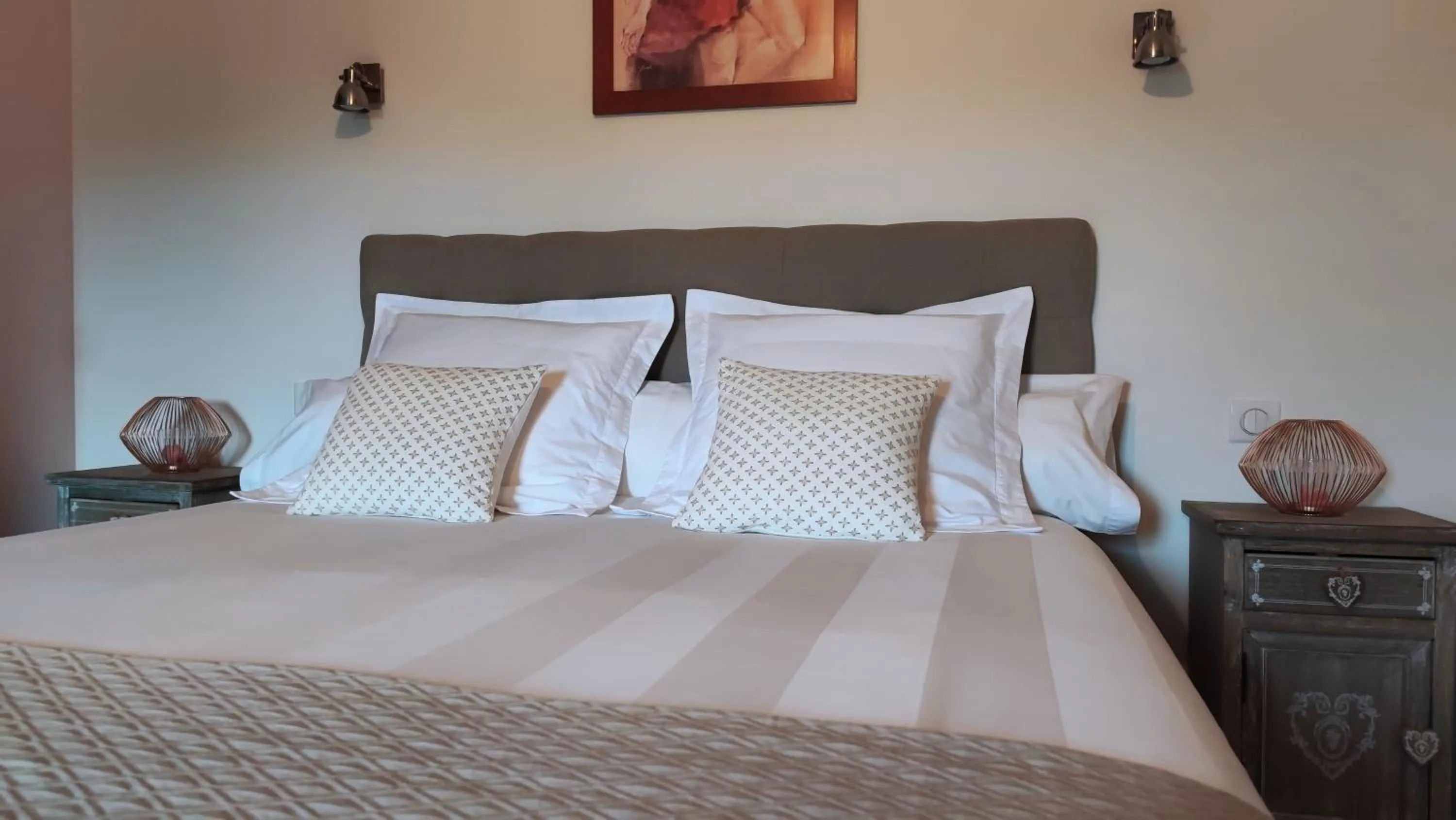 Bed in Au Clos Des Templiers