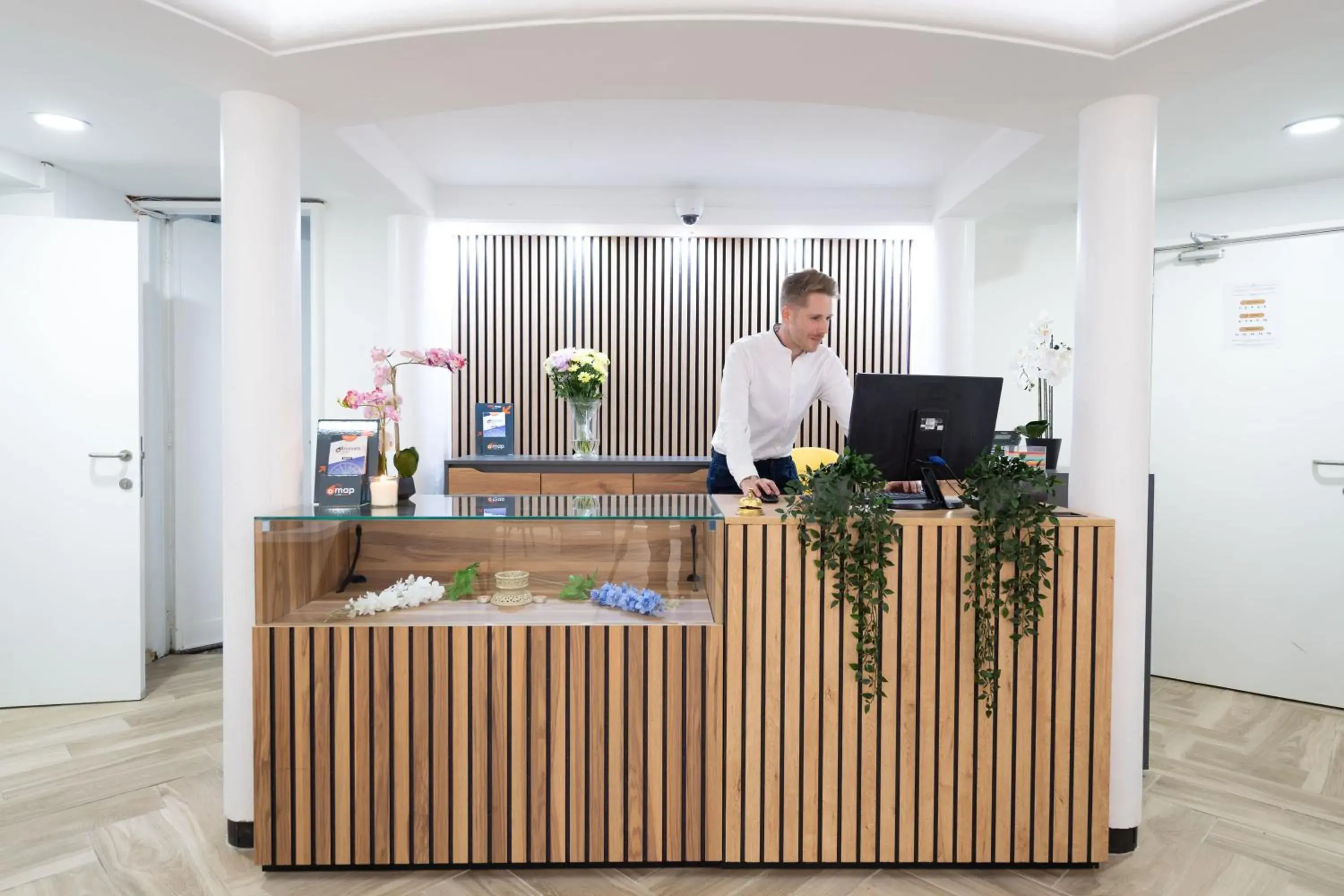 Lobby or reception in Hotel Le Grand Colombier Lobby or reception in Hotel Le Grand Colombier