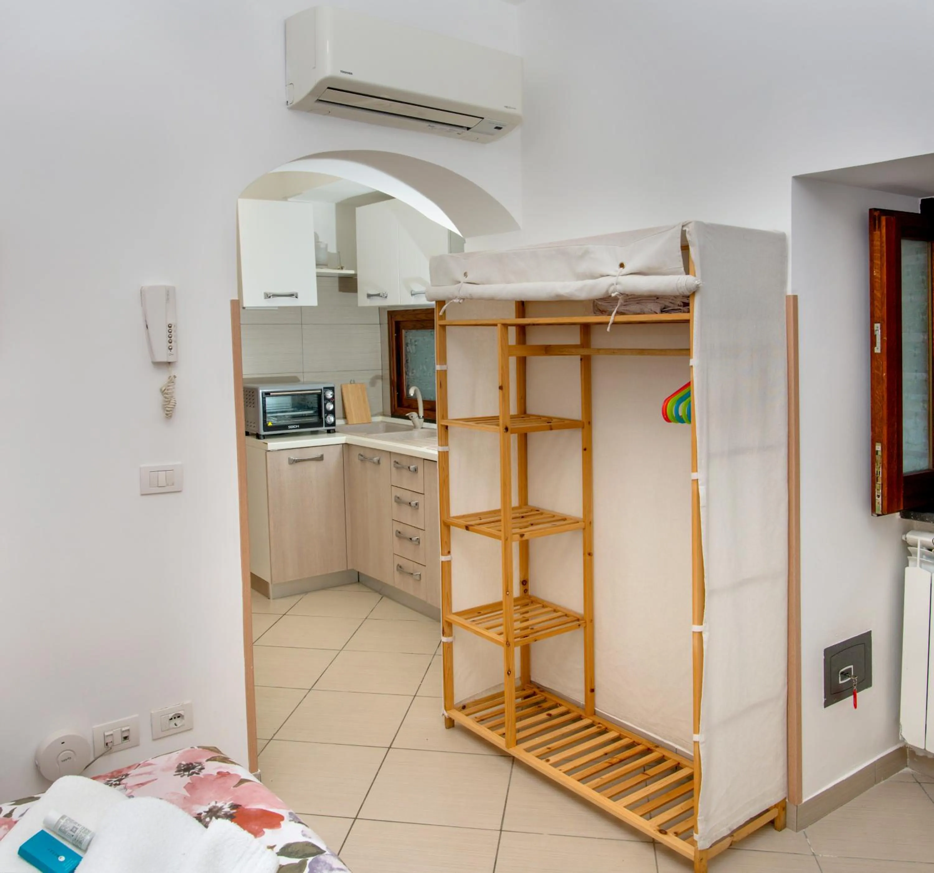 oven, Bed in Casa Aristide