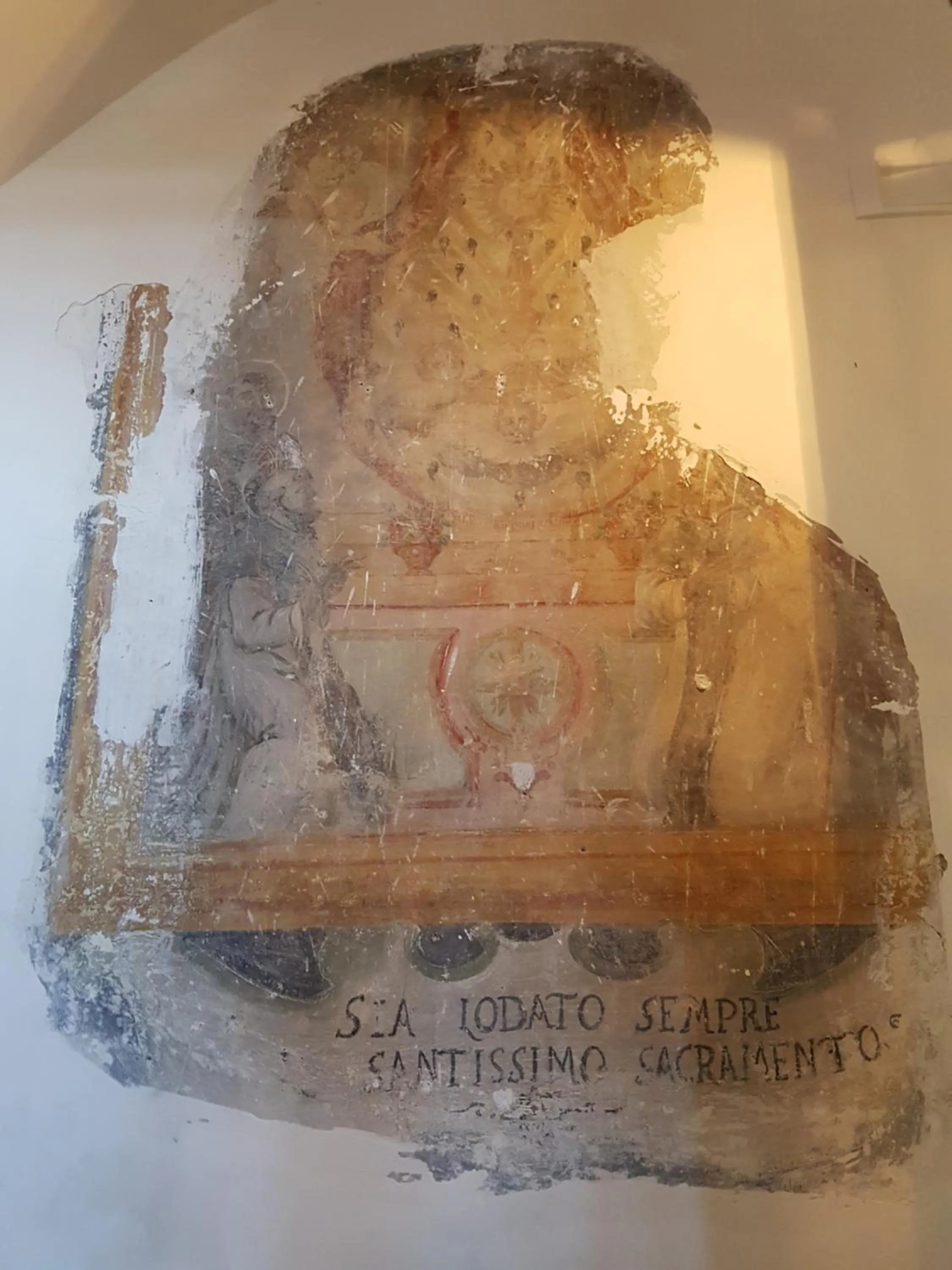 Facade/entrance in Casa Aristide