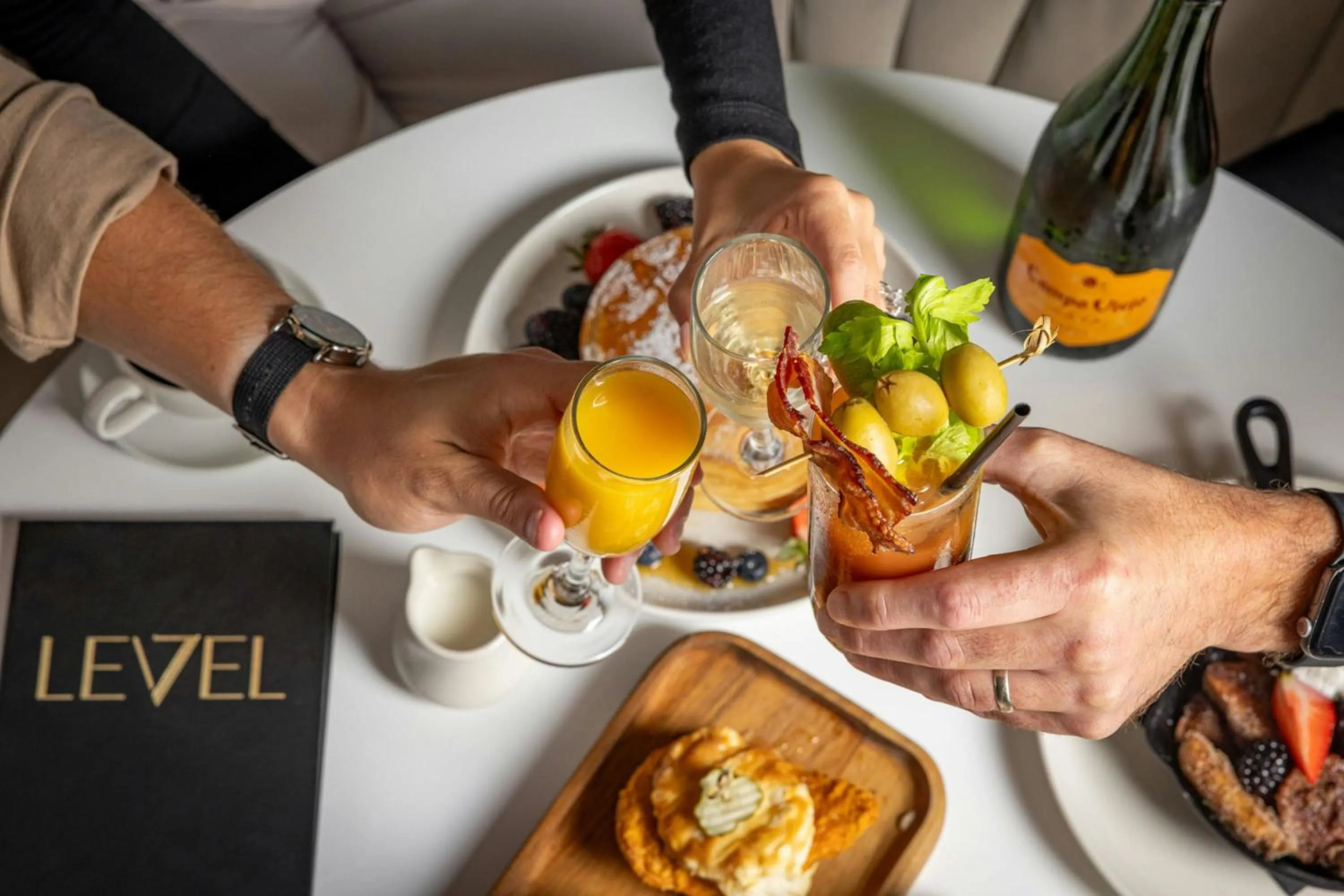 Restaurant/places to eat in AC Hotel by Marriott Raleigh North Hills