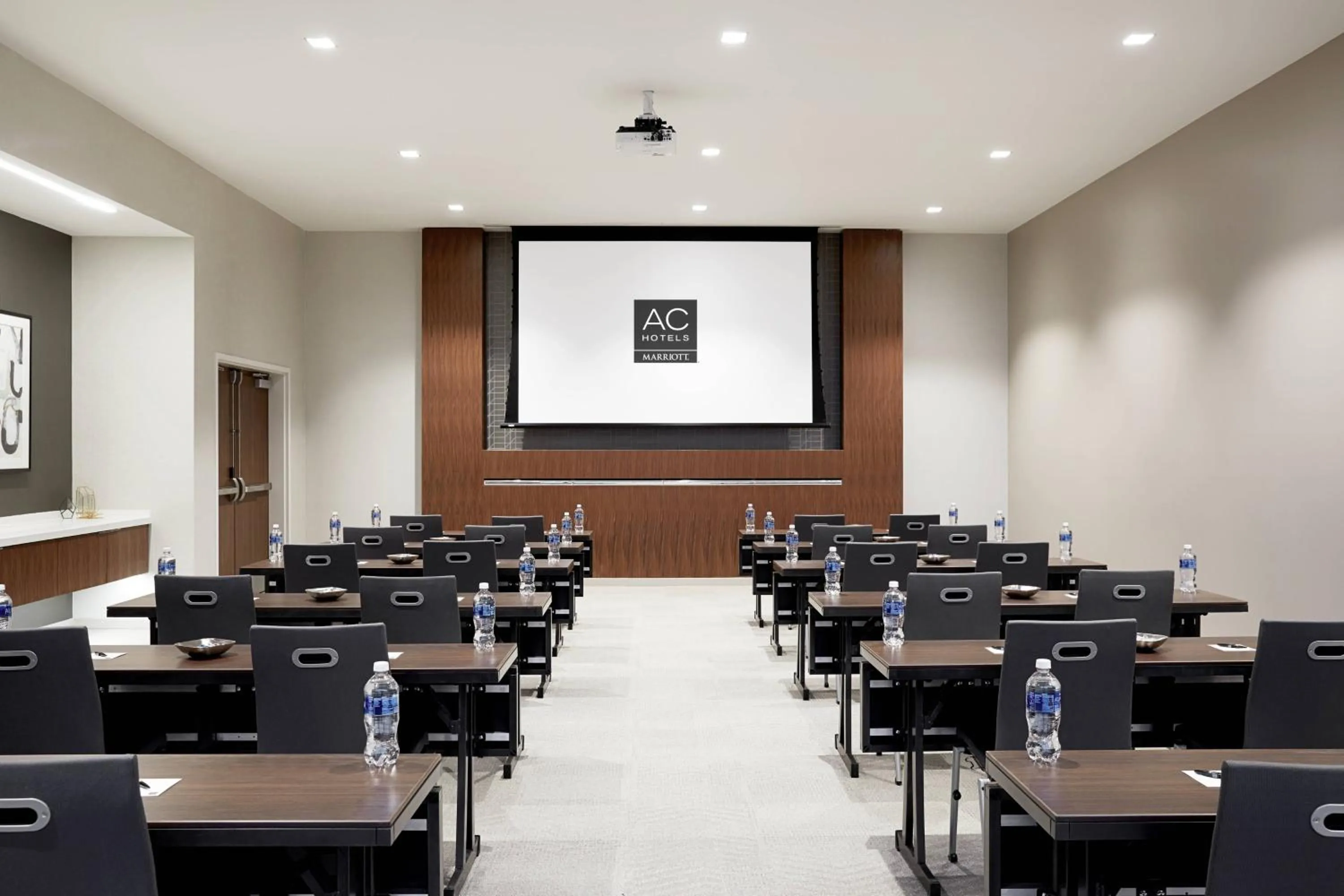 Meeting/conference room in AC Hotel by Marriott Raleigh North Hills