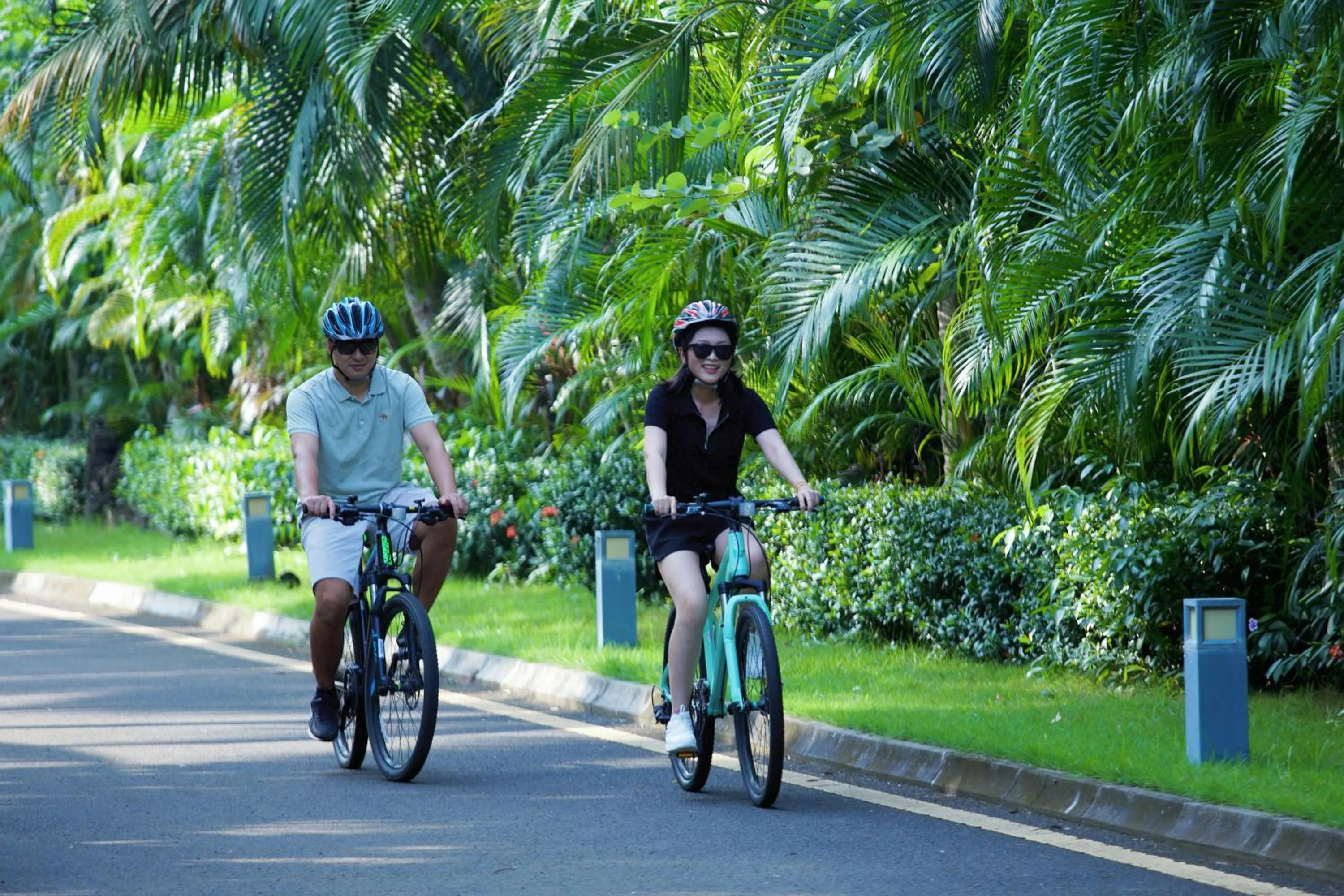 Cycling in The Ritz-Carlton, Haikou