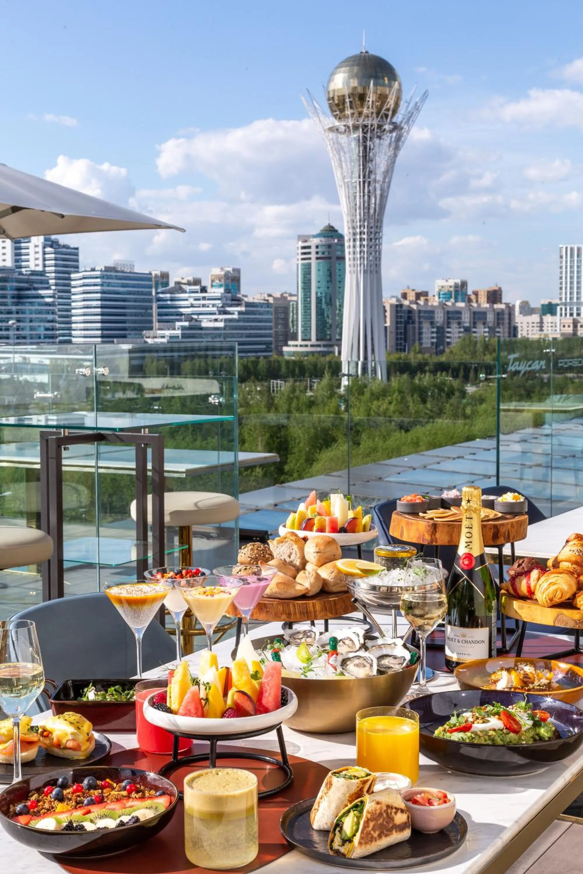 Restaurant/places to eat in The Ritz-Carlton, Astana