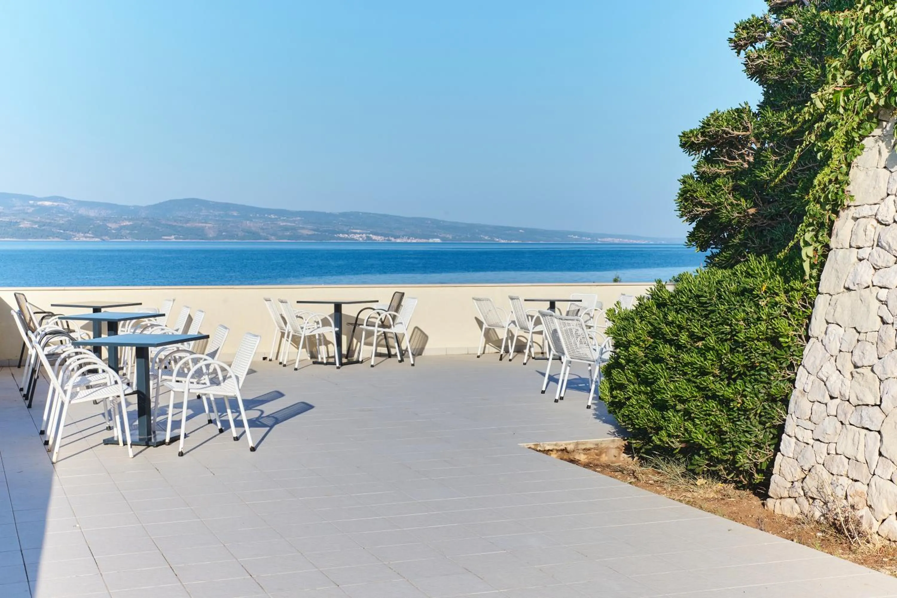 Restaurant/places to eat in Sagitta All inclusive light