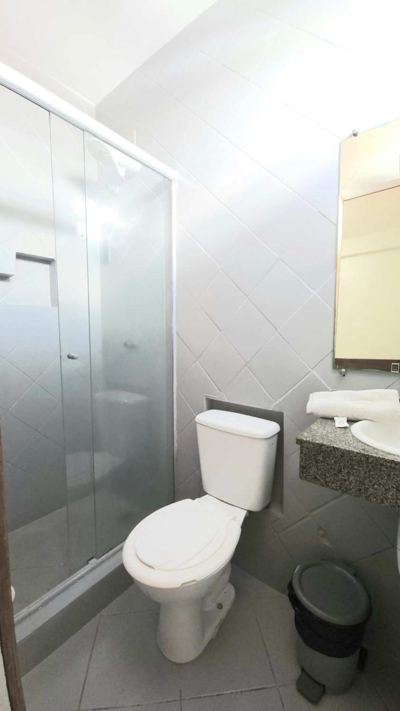 Bathroom in Pousada Central