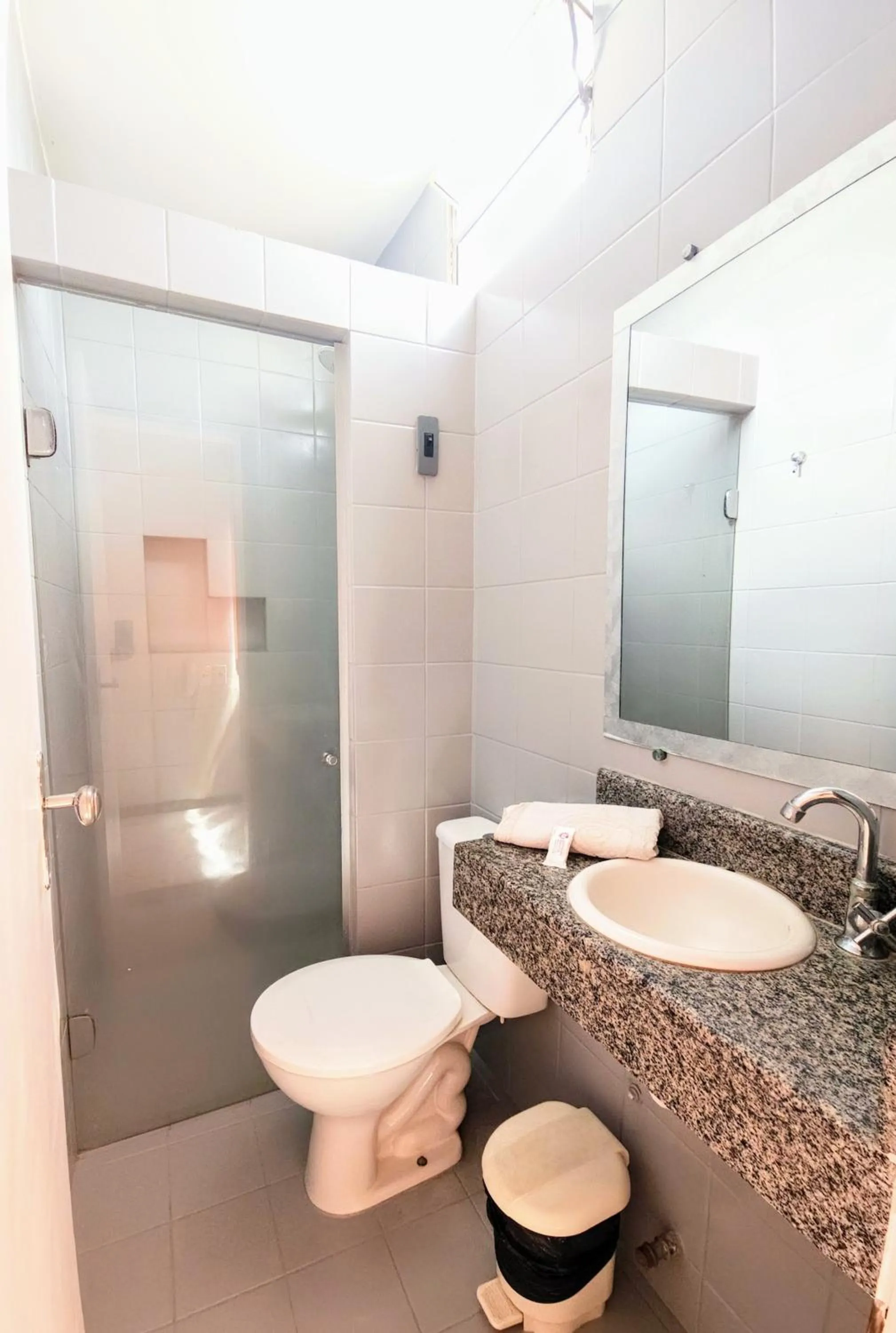 Bathroom in Pousada Central