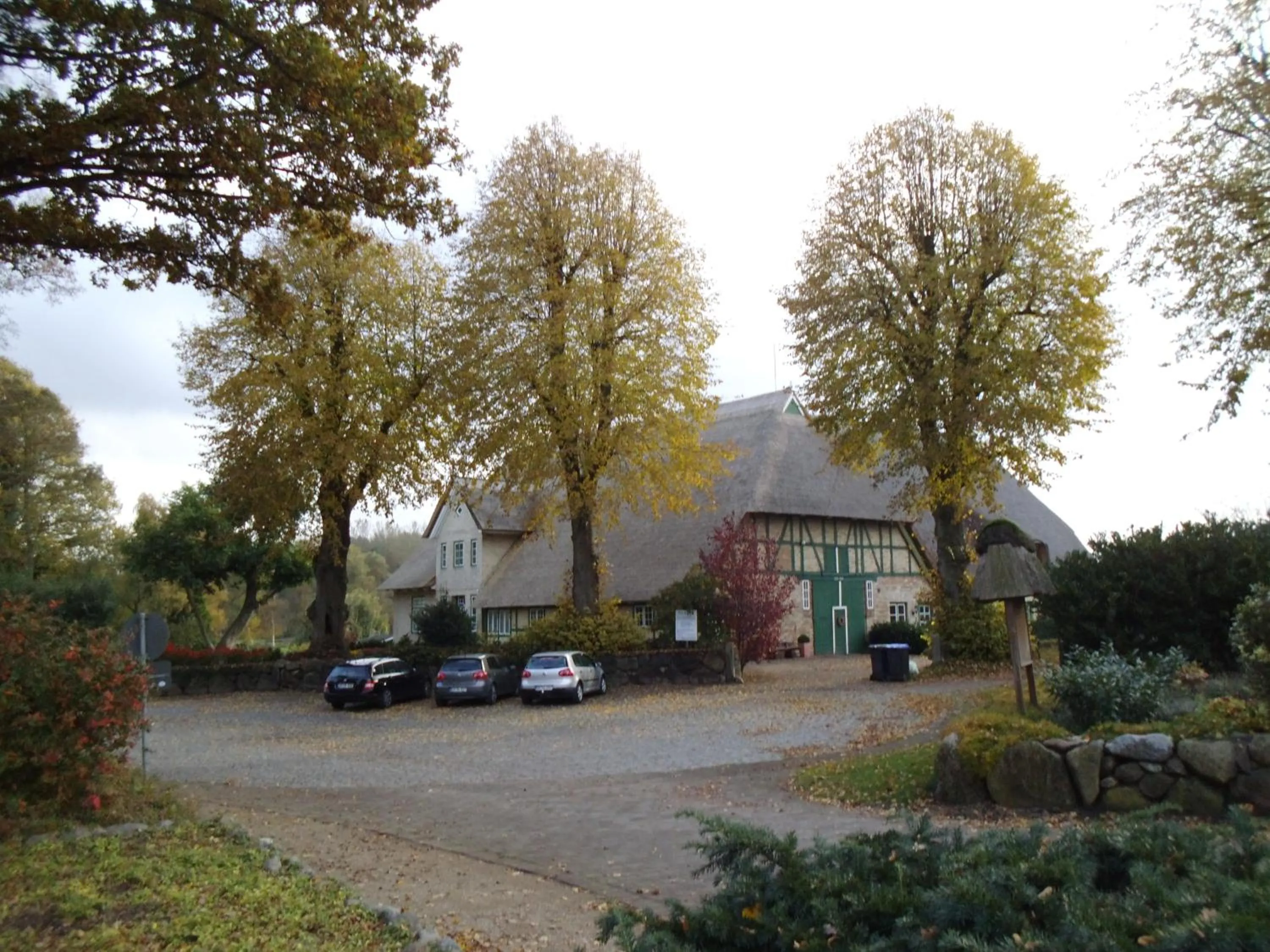 Property building in Hof Brooks