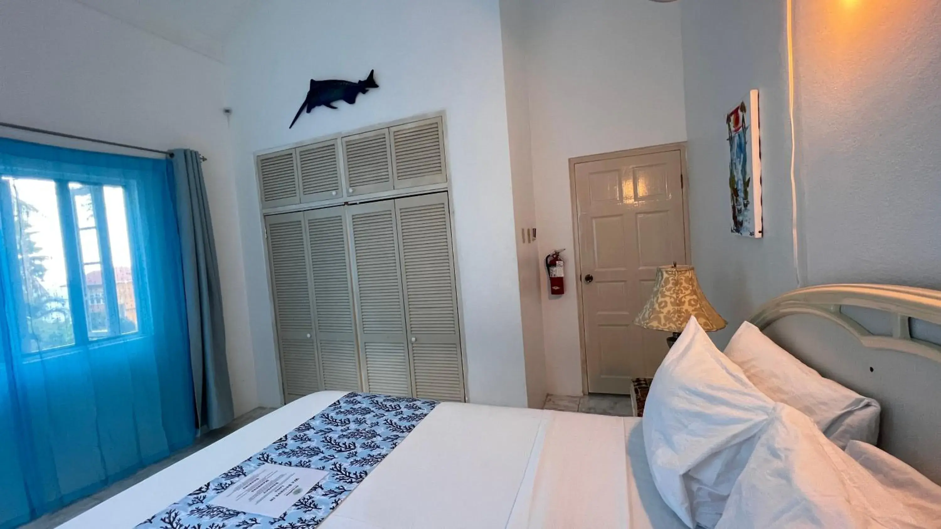 Queen Room with Garden View in All Nations Guest House Queen Room with Garden View in All Nations Guest House