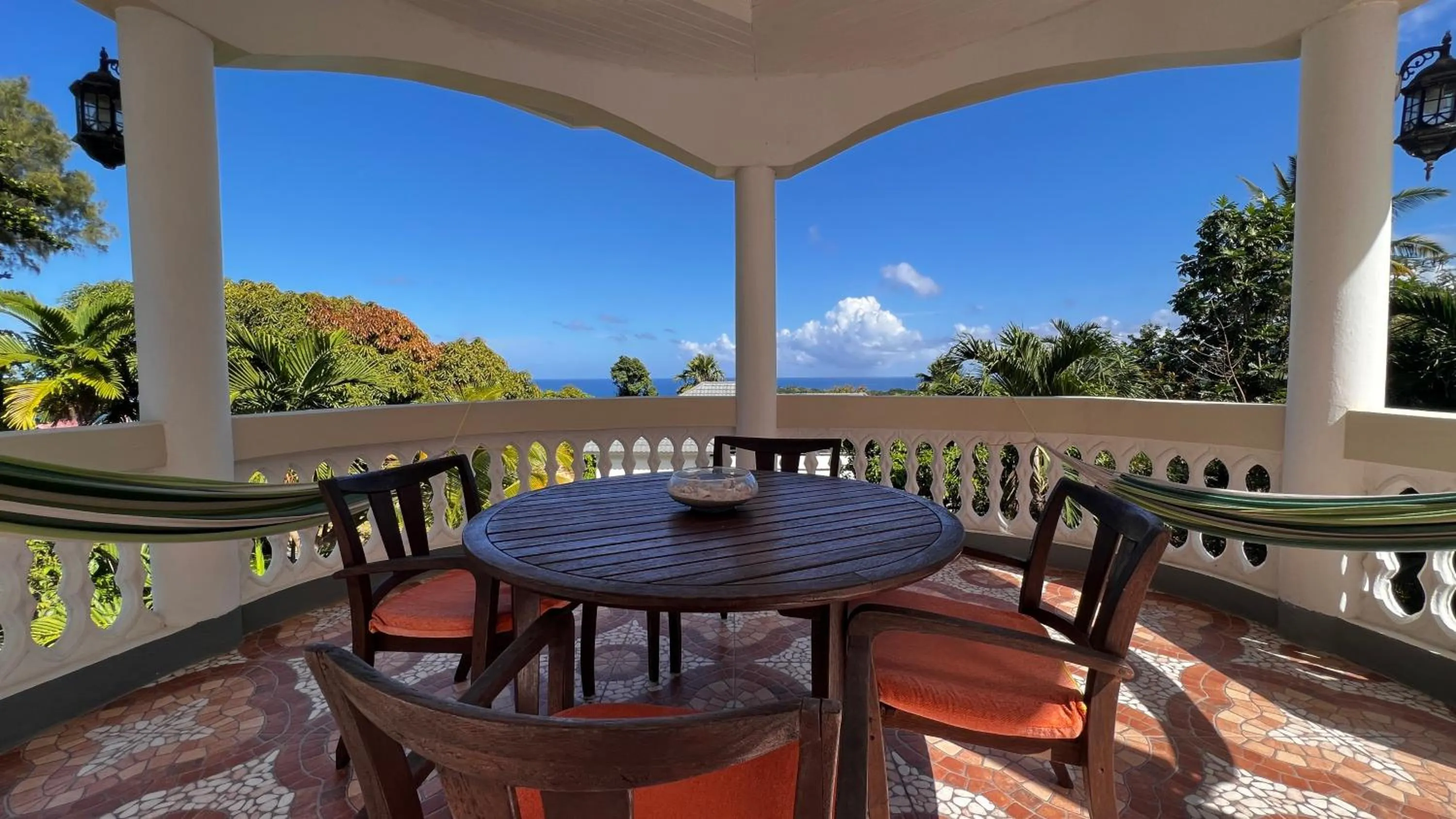 Balcony/Terrace in All Nations Guest House