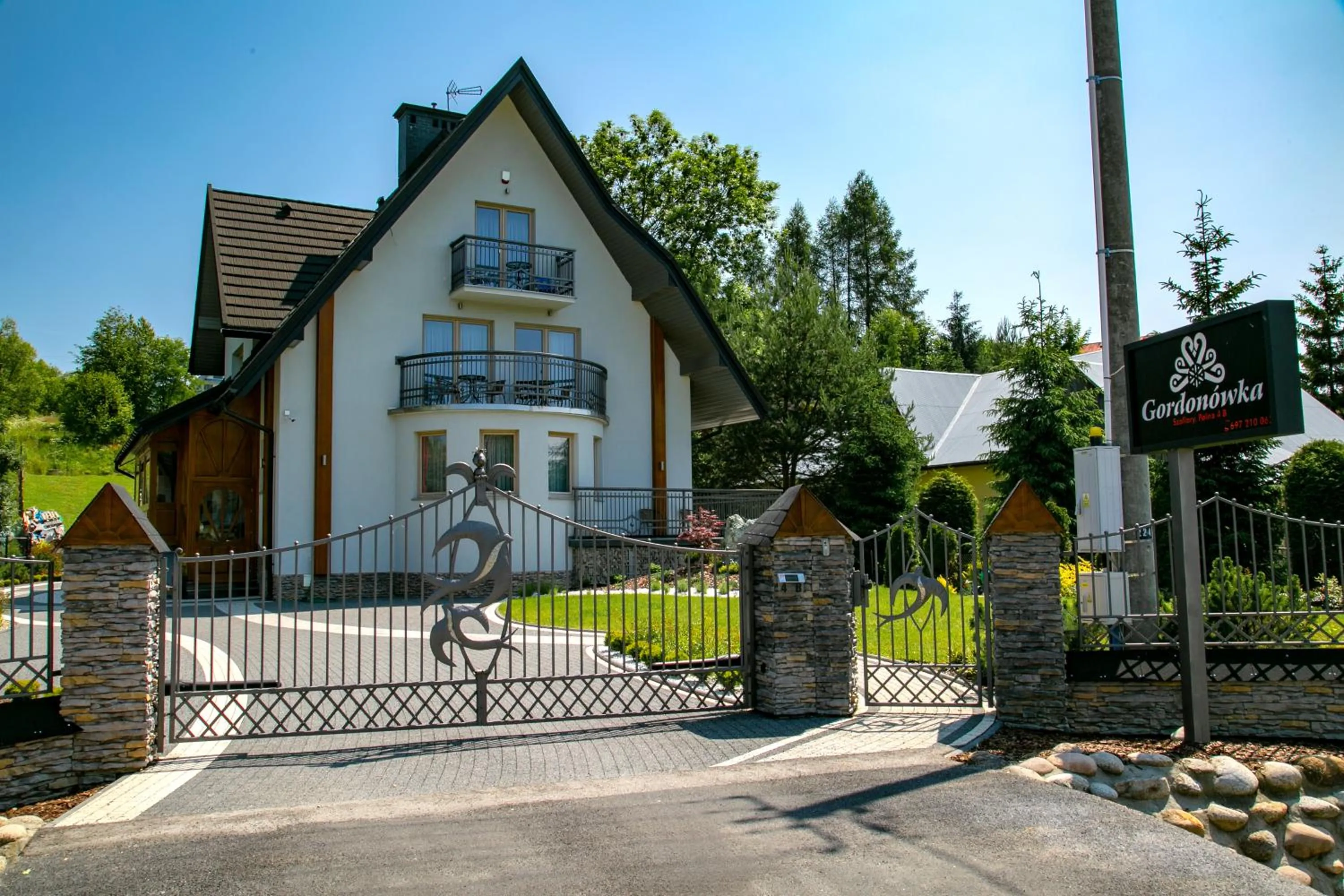 Property building in Gordonówka Residence & SPA- sauna i jacuzzi-przeżyj niezapomniany pobyt