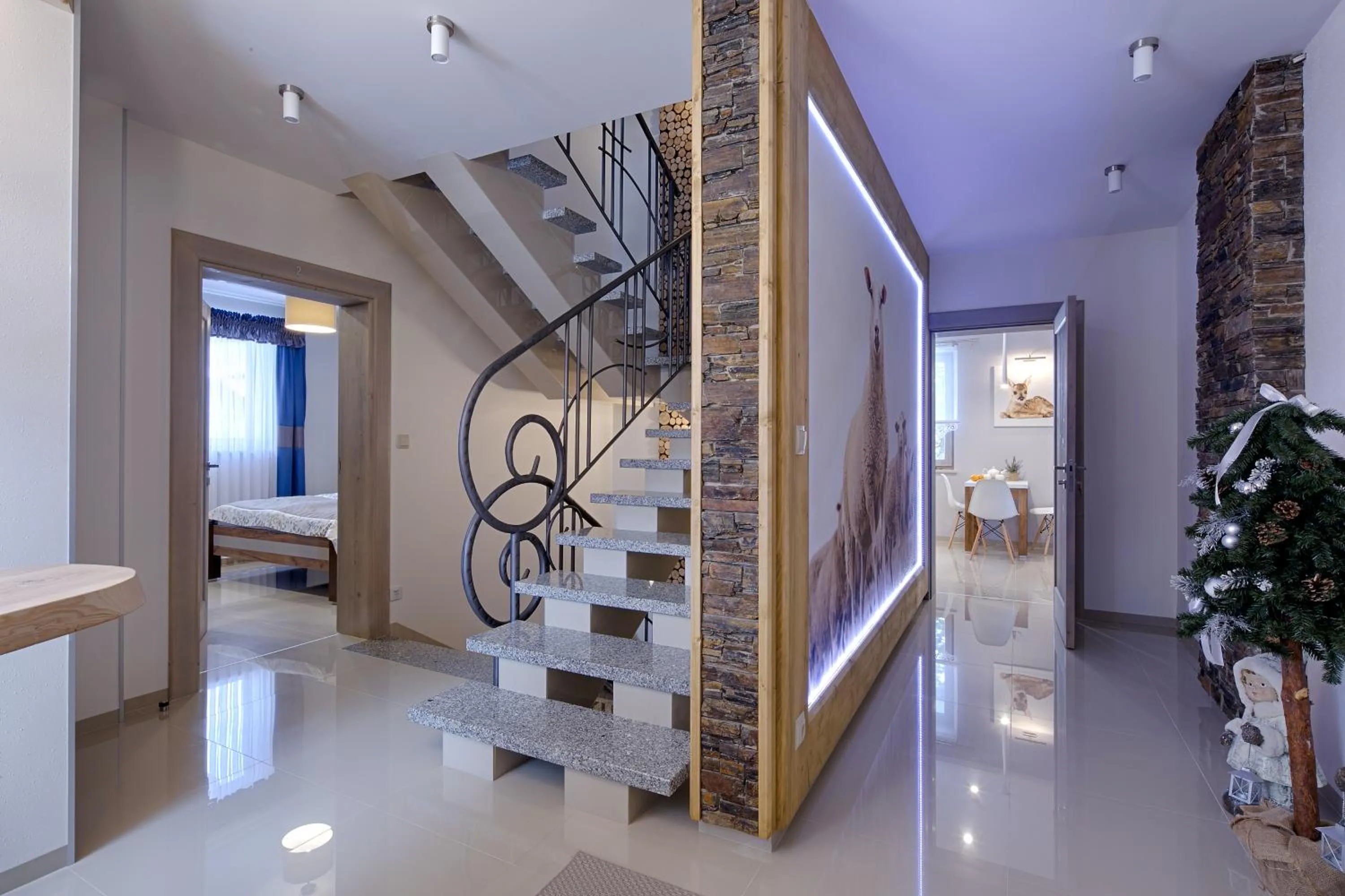 Lobby or reception in Gordonówka Residence & SPA- sauna i jacuzzi-przeżyj niezapomniany pobyt