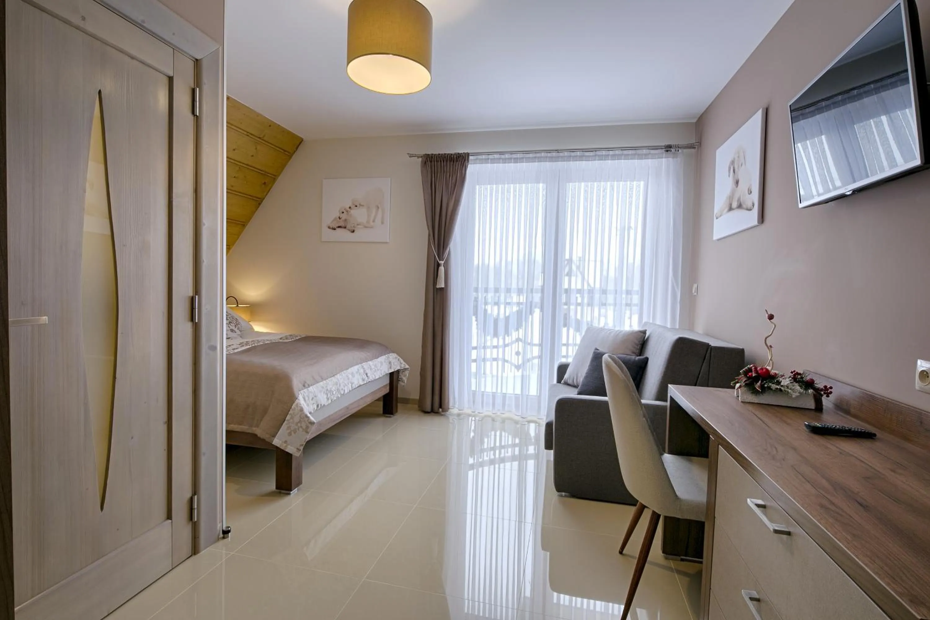 Bed in Gordonówka Residence & SPA- sauna i jacuzzi-przeżyj niezapomniany pobyt