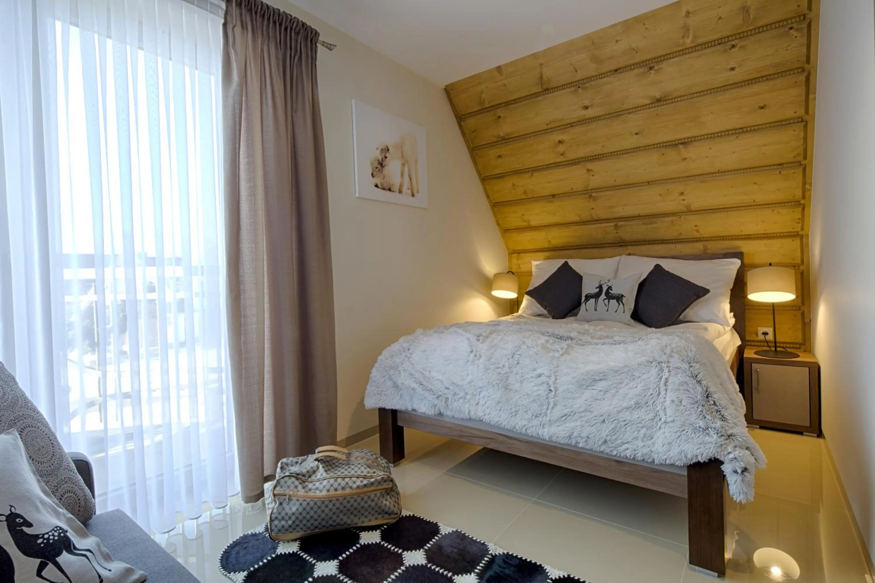 Bed in Gordonówka Residence & SPA- sauna i jacuzzi-przeżyj niezapomniany pobyt