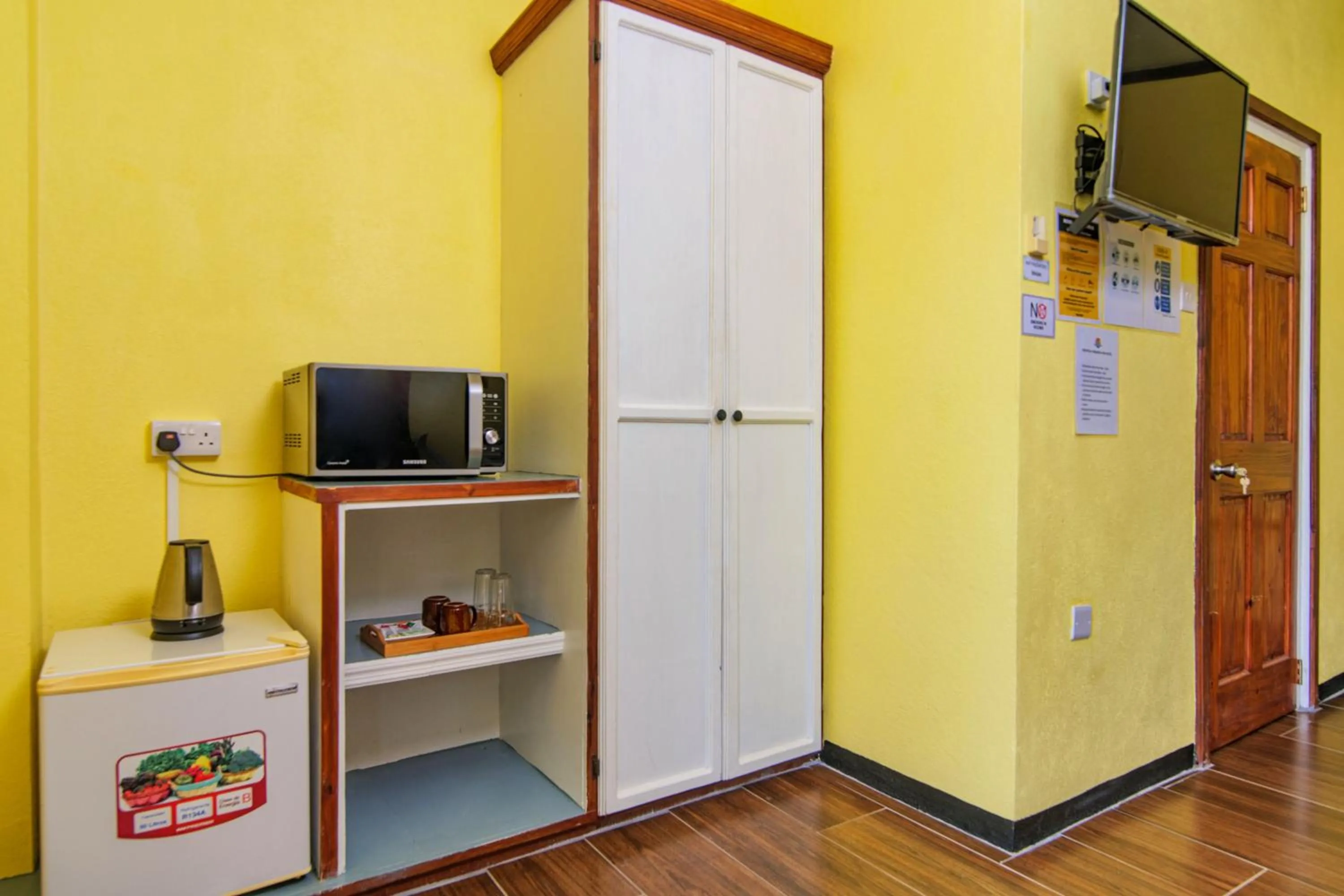 Kitchen or kitchenette in Tropical Paradise View