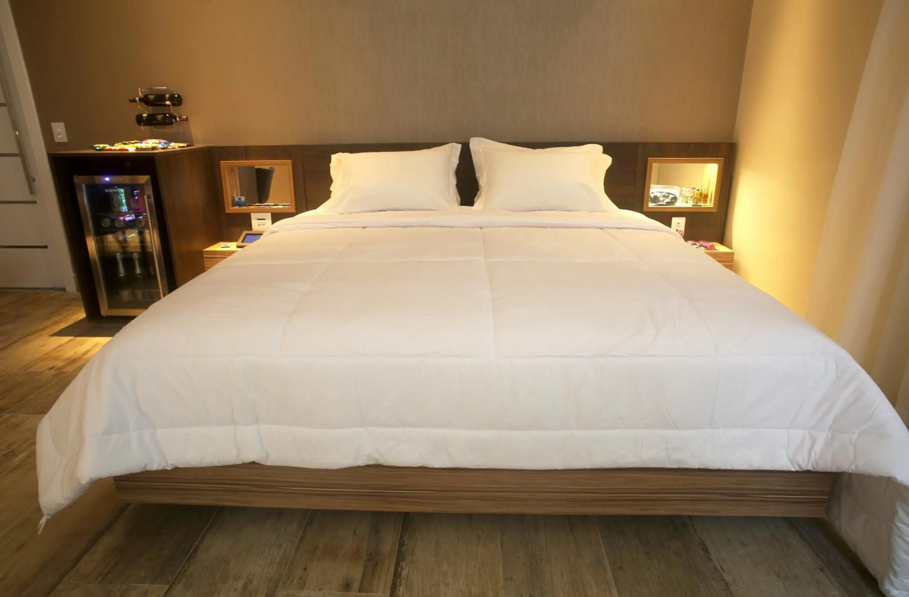 King Suite with Spa Bath in Zaya Motel Premium
