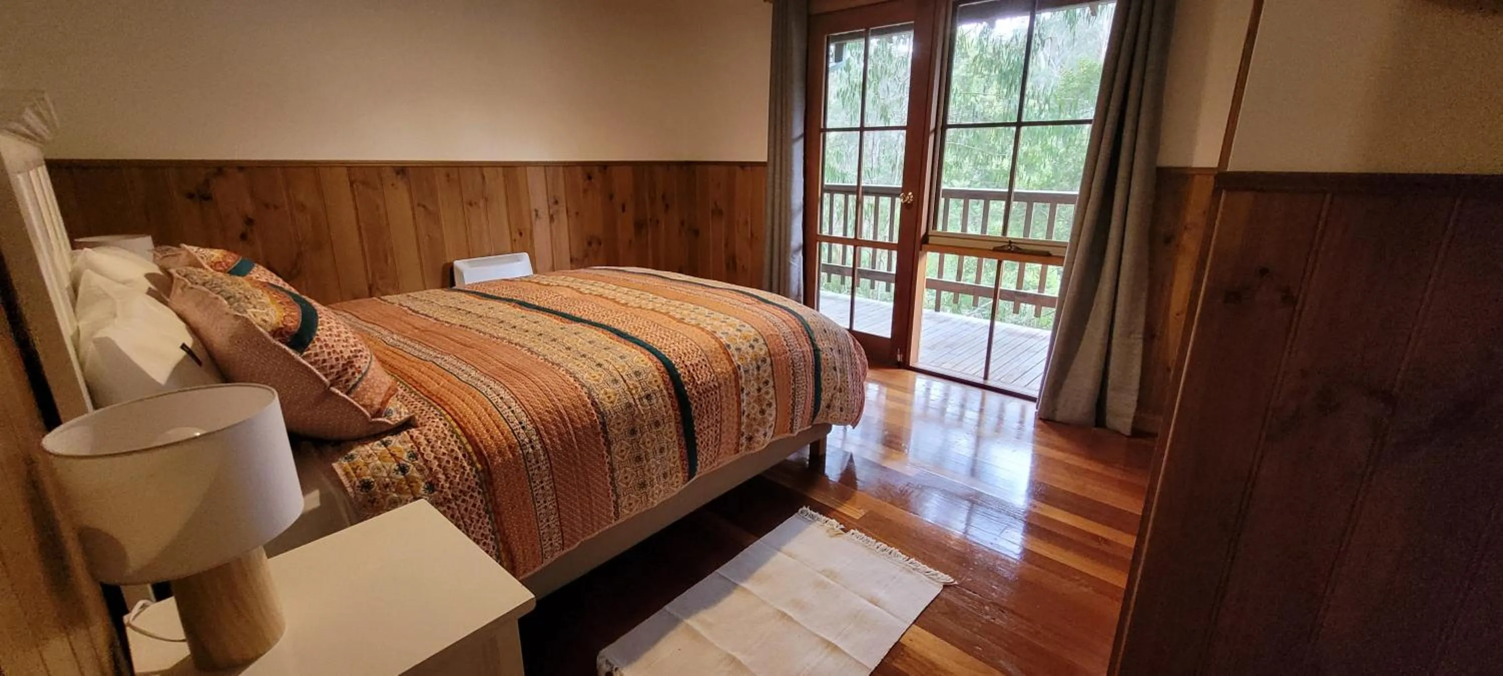 Photo of the whole room in Tall Trees Eco Retreat - Blackwood Cottage