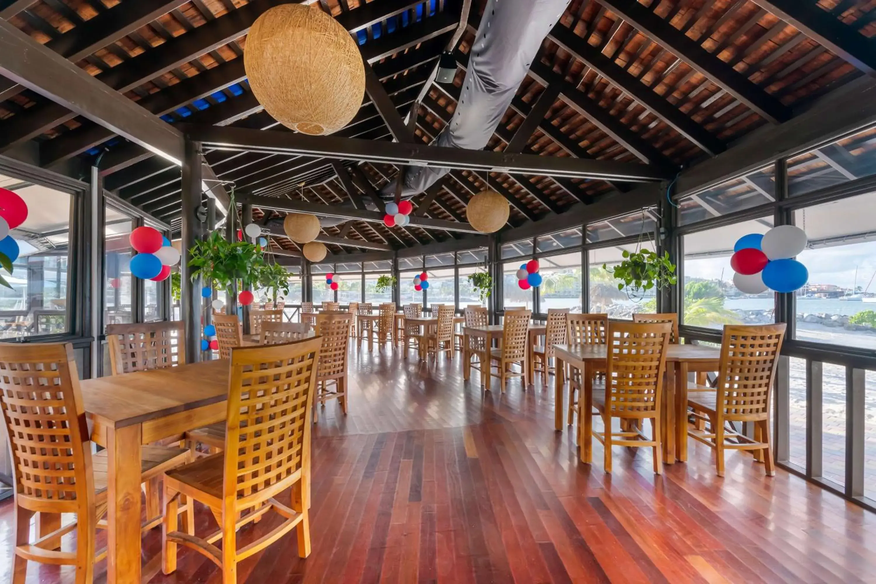 Restaurant/places to eat in Hilton Vacation Club Royal Palm St Maarten Restaurant/places to eat in Hilton Vacation Club Royal Palm St Maarten