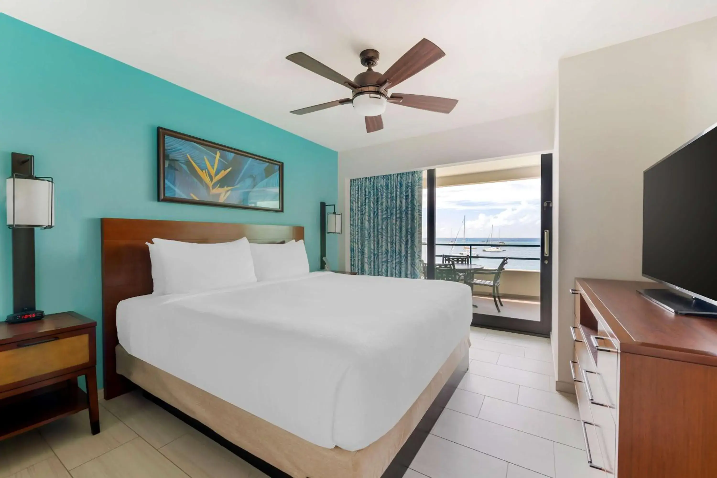 Two-Bedroom King Room with Ocean View in Hilton Vacation Club Royal Palm St Maarten Two-Bedroom King Room with Ocean View in Hilton Vacation Club Royal Palm St Maarten