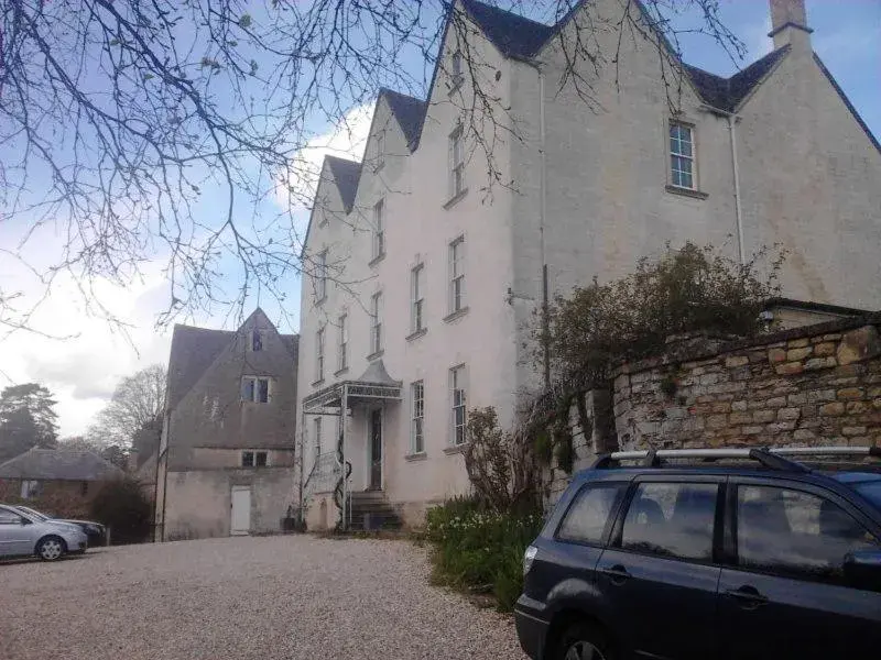 Street view in Grigshot Apartment Street view in Grigshot Apartment