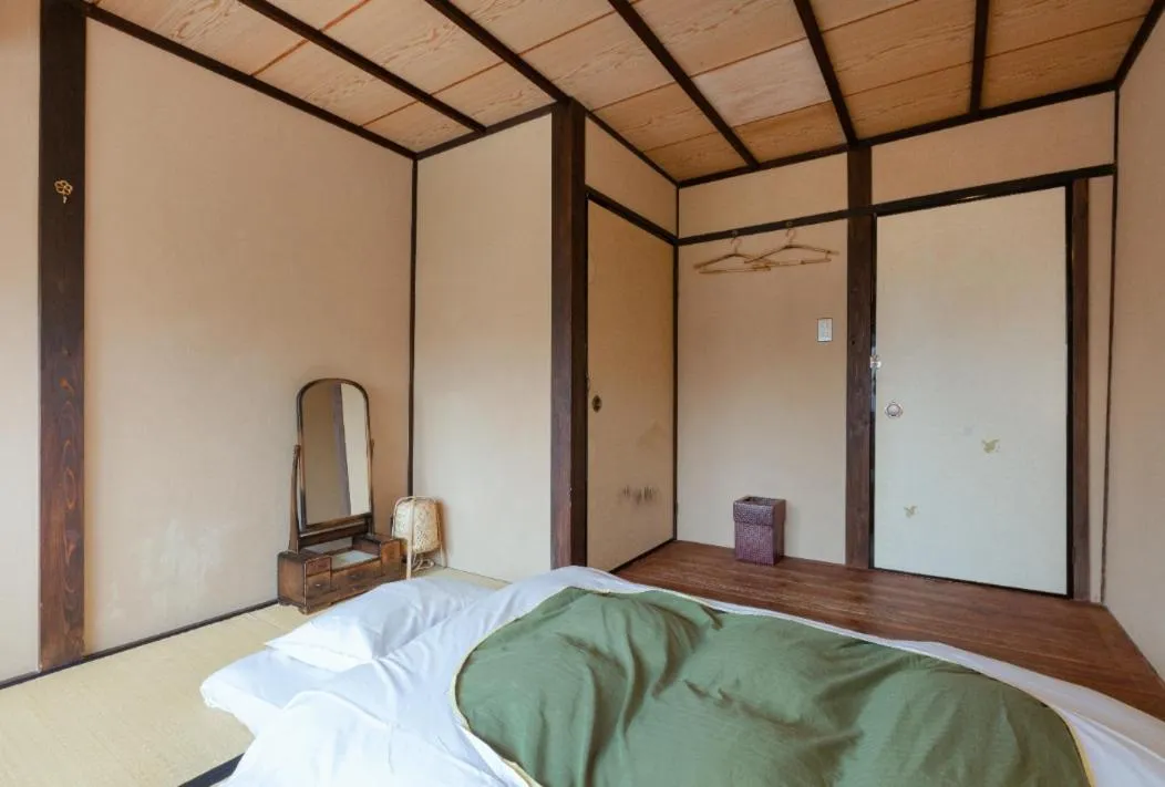 Photo of the whole room, Bed in お宿梅夜Guesthouse Umeya