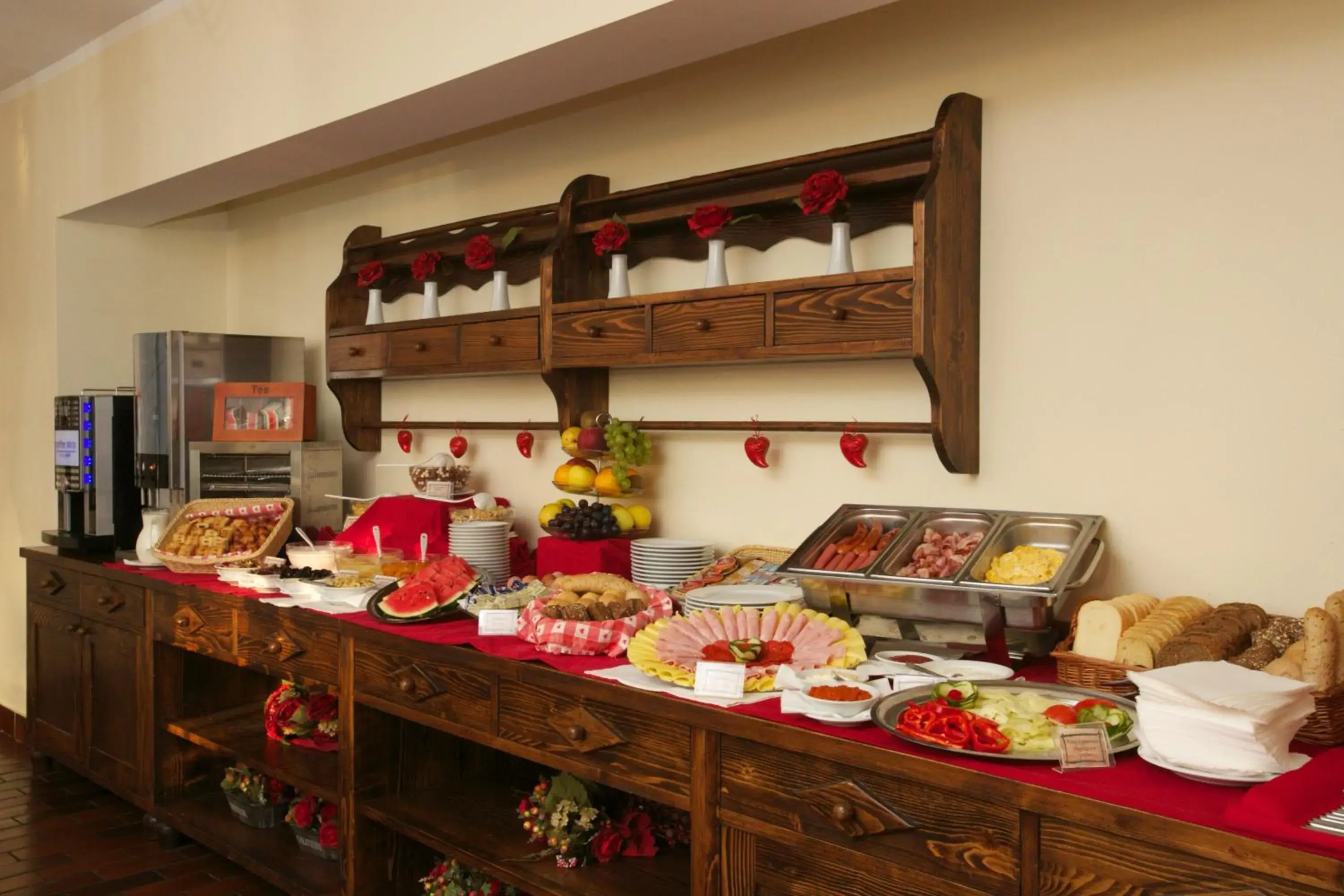 Breakfast in Plitvice Holiday Resort Breakfast in Plitvice Holiday Resort