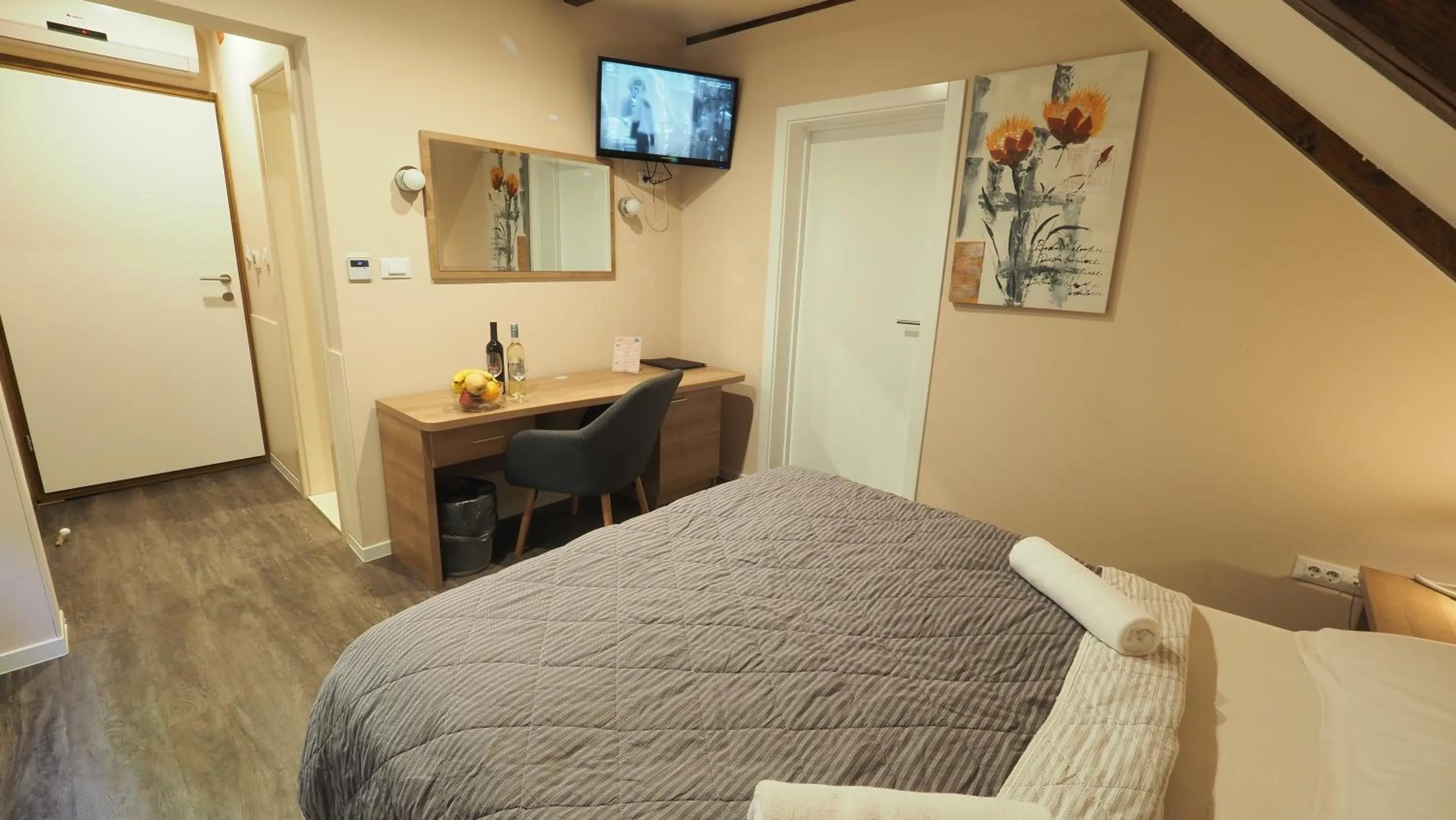 Bed in Plitvice Holiday Resort