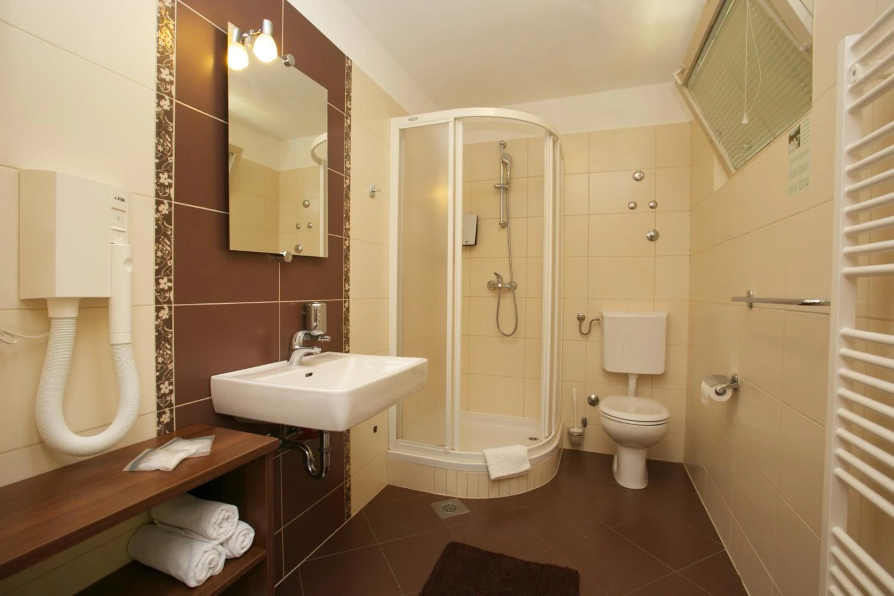 Shower in Plitvice Holiday Resort