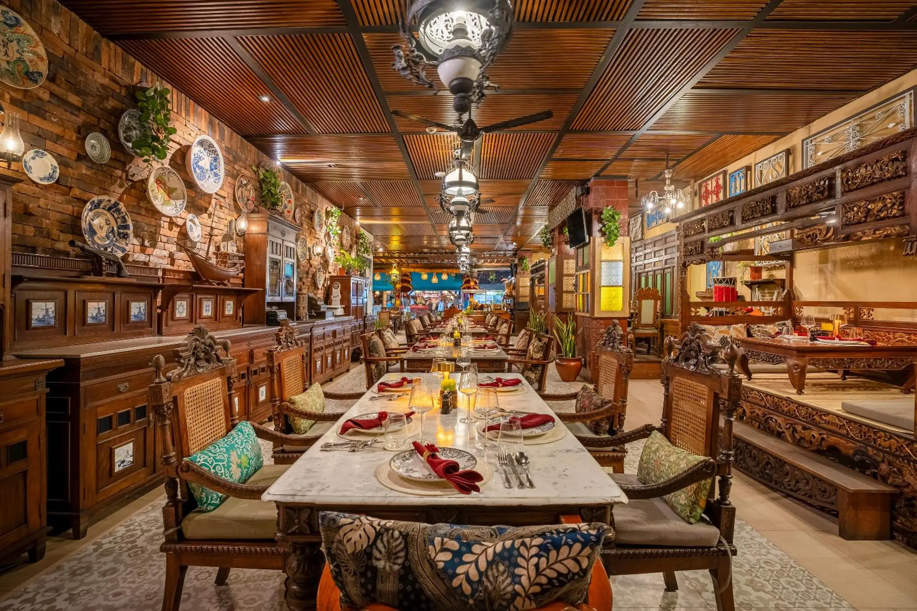 Restaurant/places to eat in Rama Residence Padma Restaurant/places to eat in Rama Residence Padma