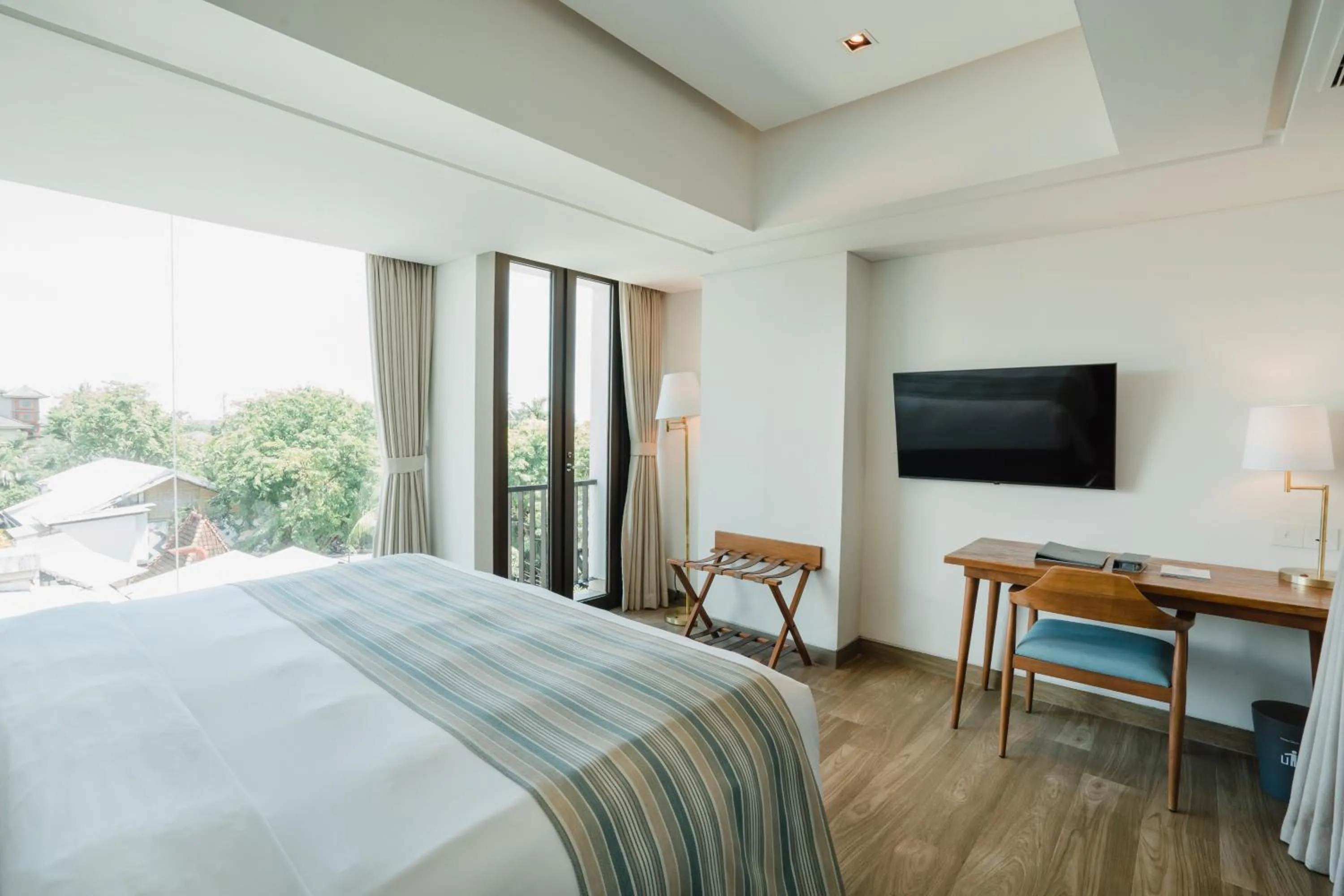 Bathroom, Bed in Rama Residence Padma