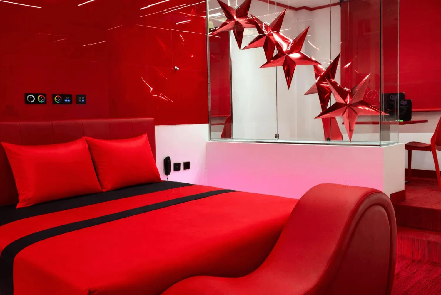 Bed in Motel Venus Madrid Norte