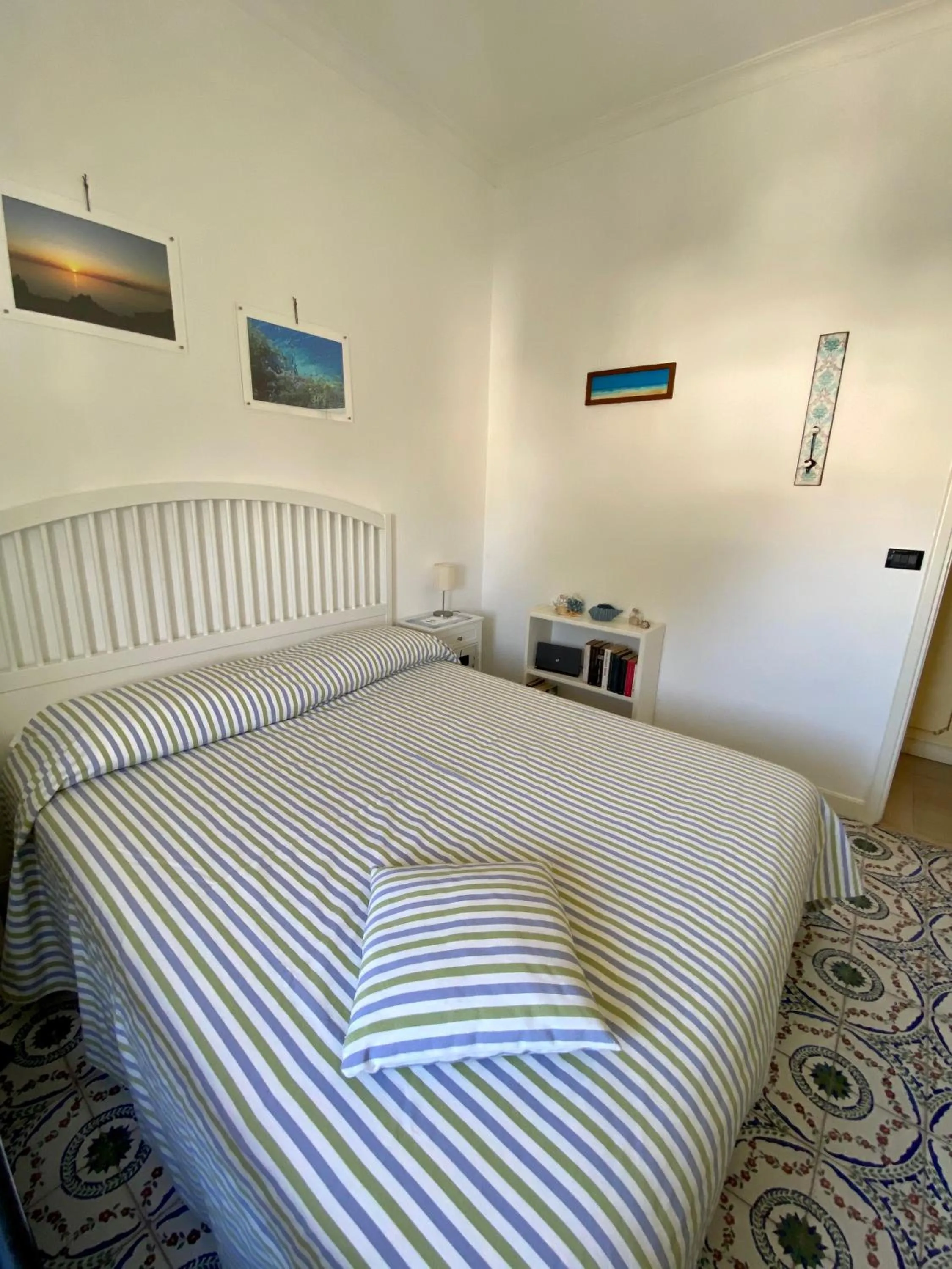 Photo of the whole room in Eden Apartment