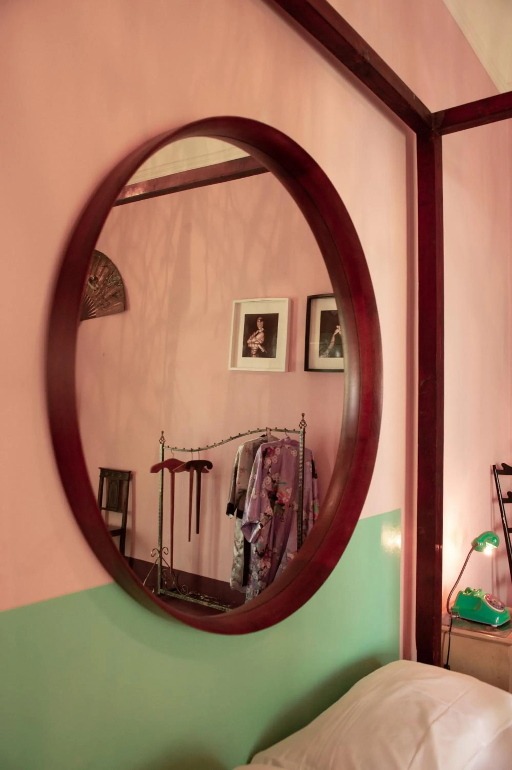 Photo of the whole room in La Cot B&B