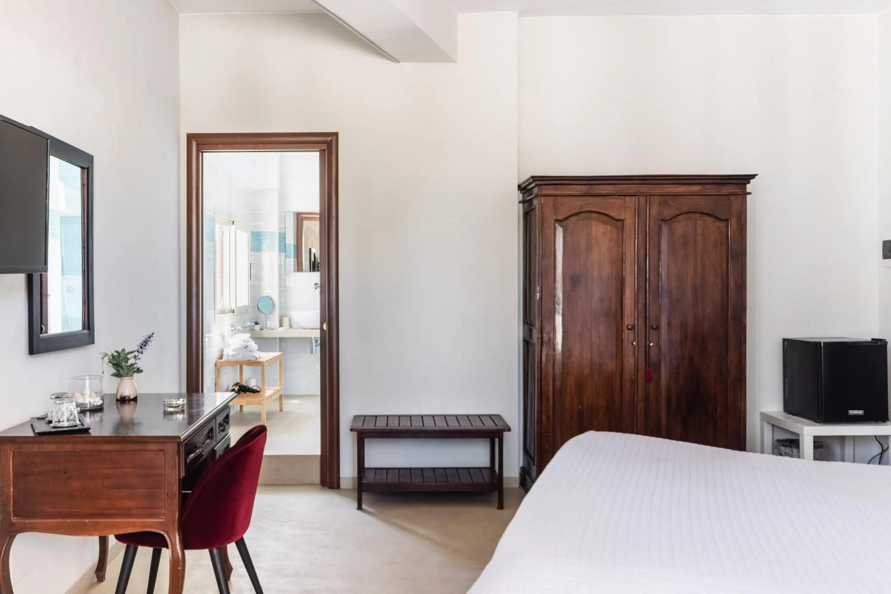 Photo of the whole room, Bed in B&B La terrazza sul mare