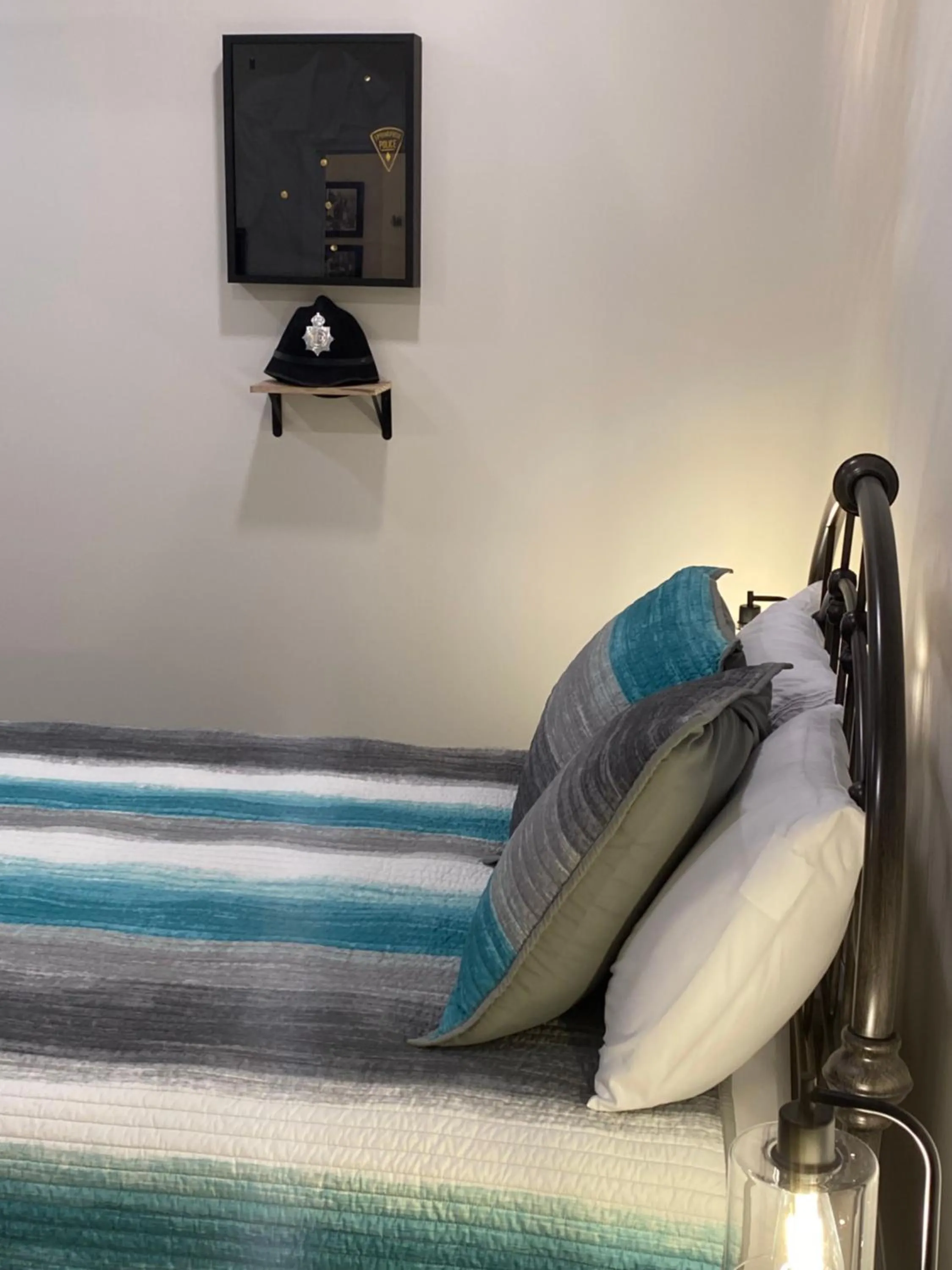 Bed in Hermann Crown Suites